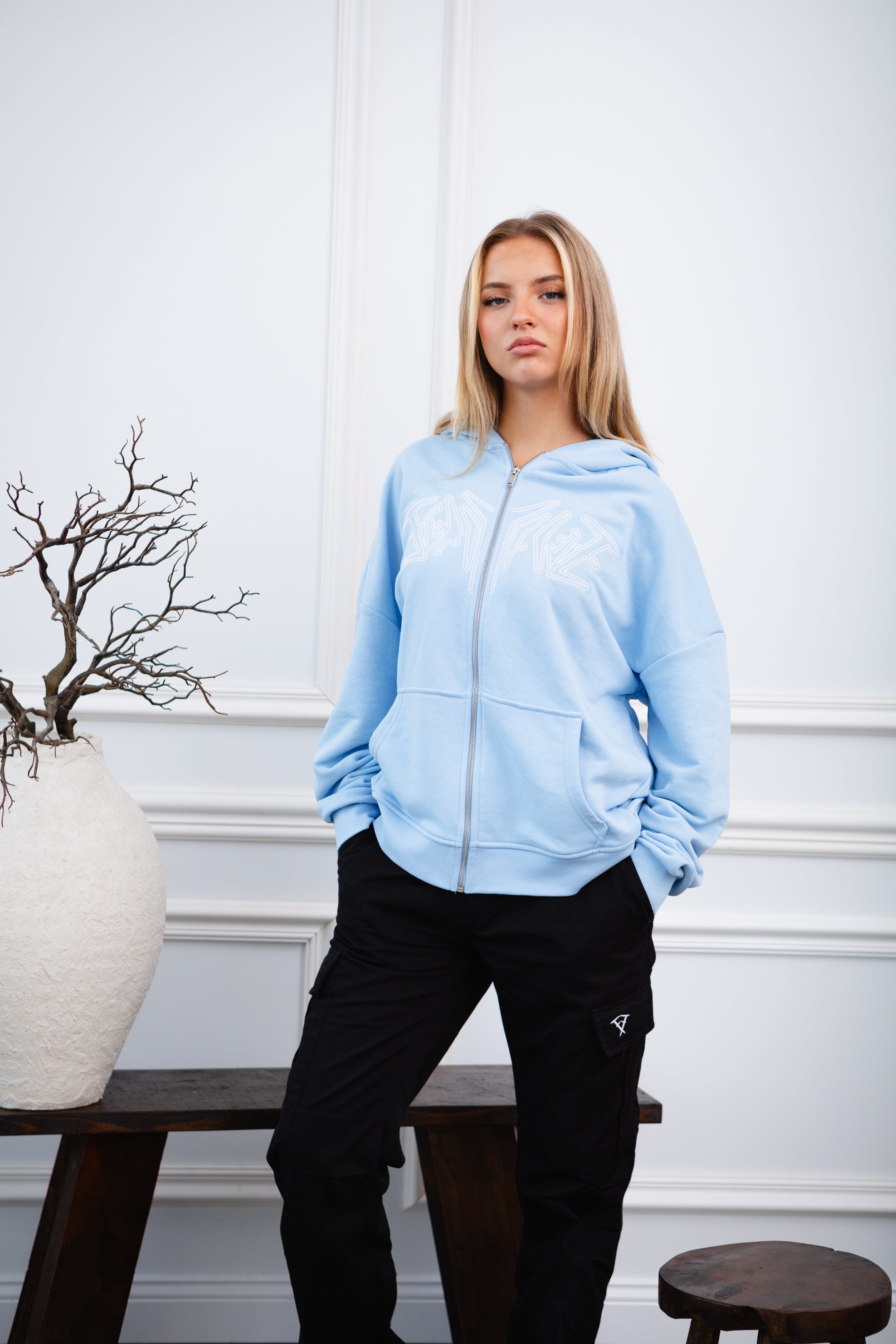ZIP HOODIE BABYBLUE