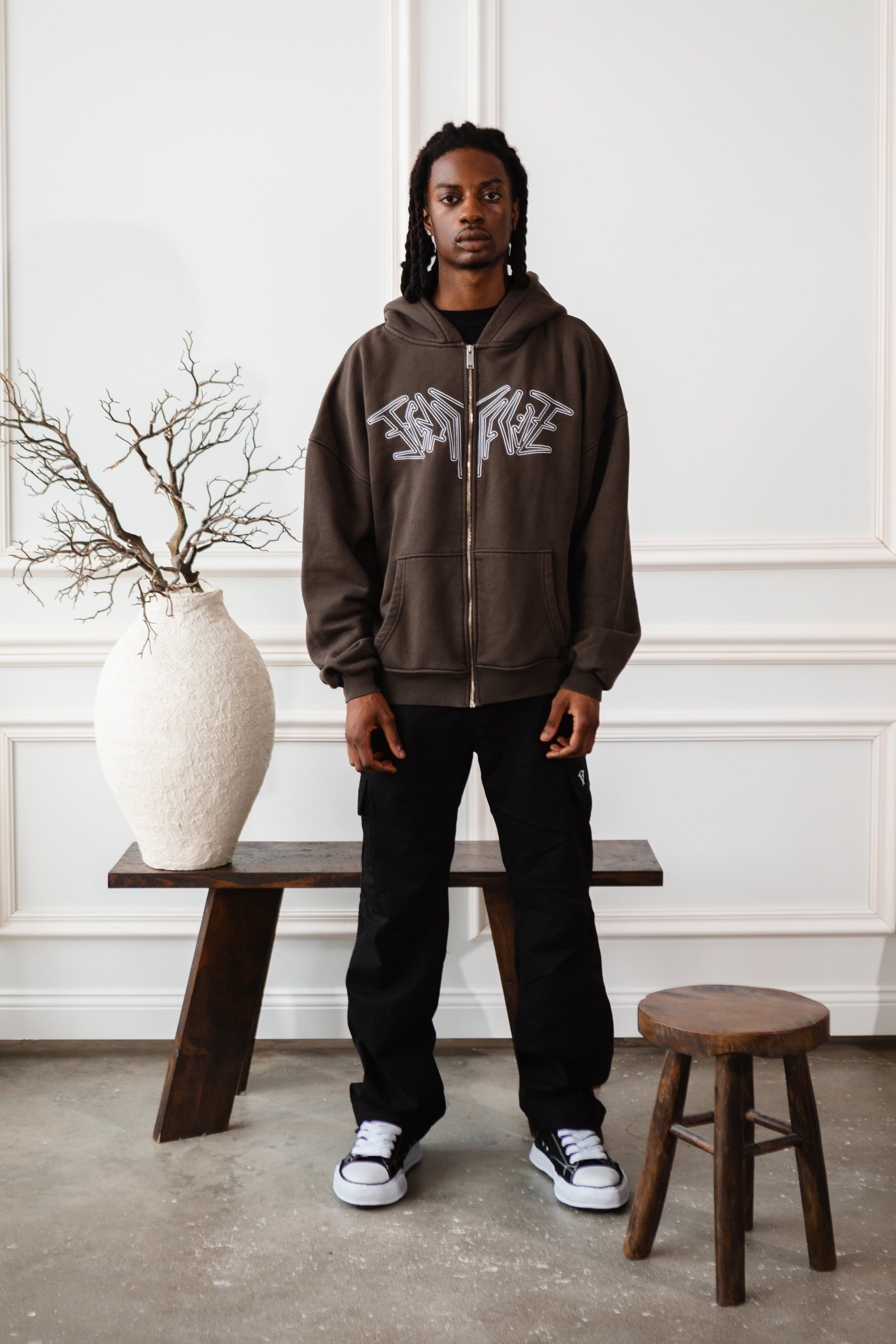 ZIP HOODIE BROWN
