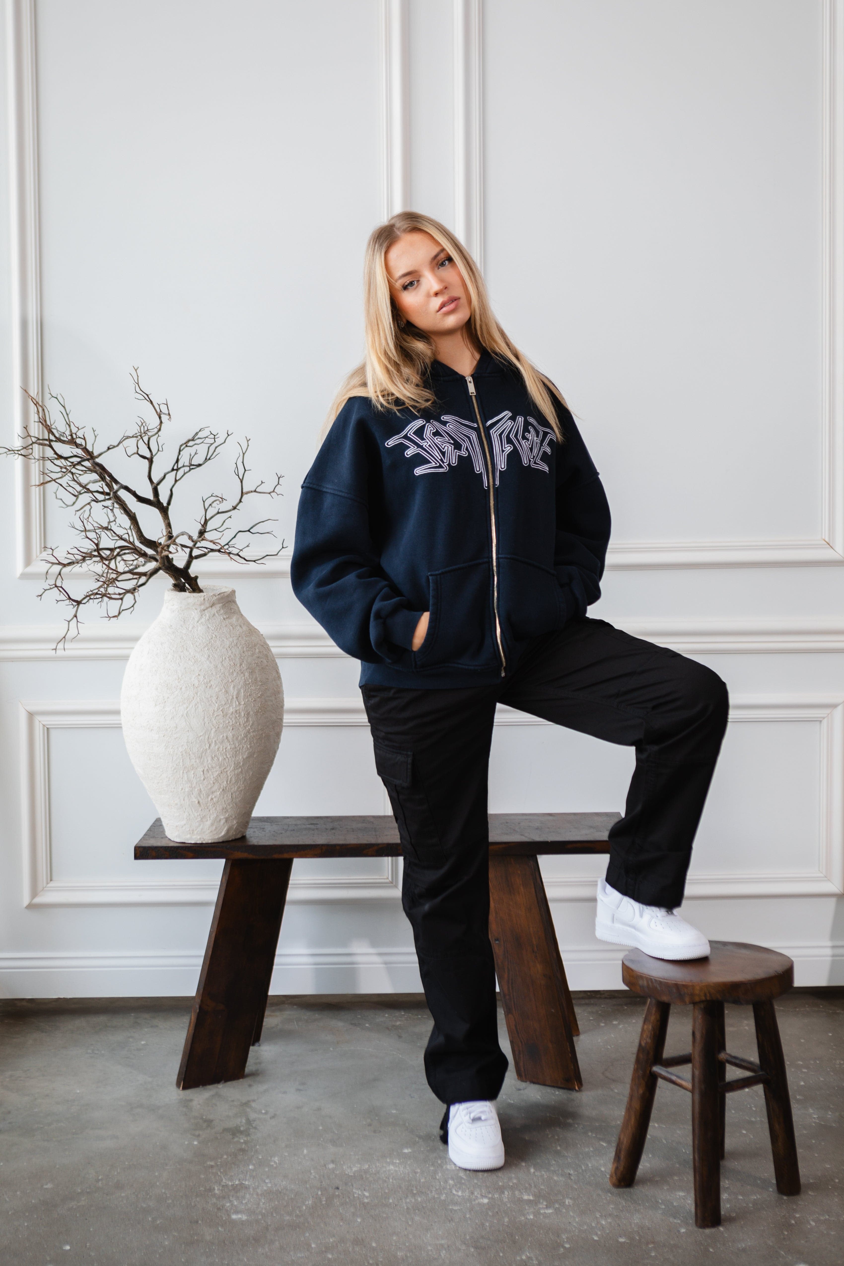 ZIP HOODIE NAVY BLUE