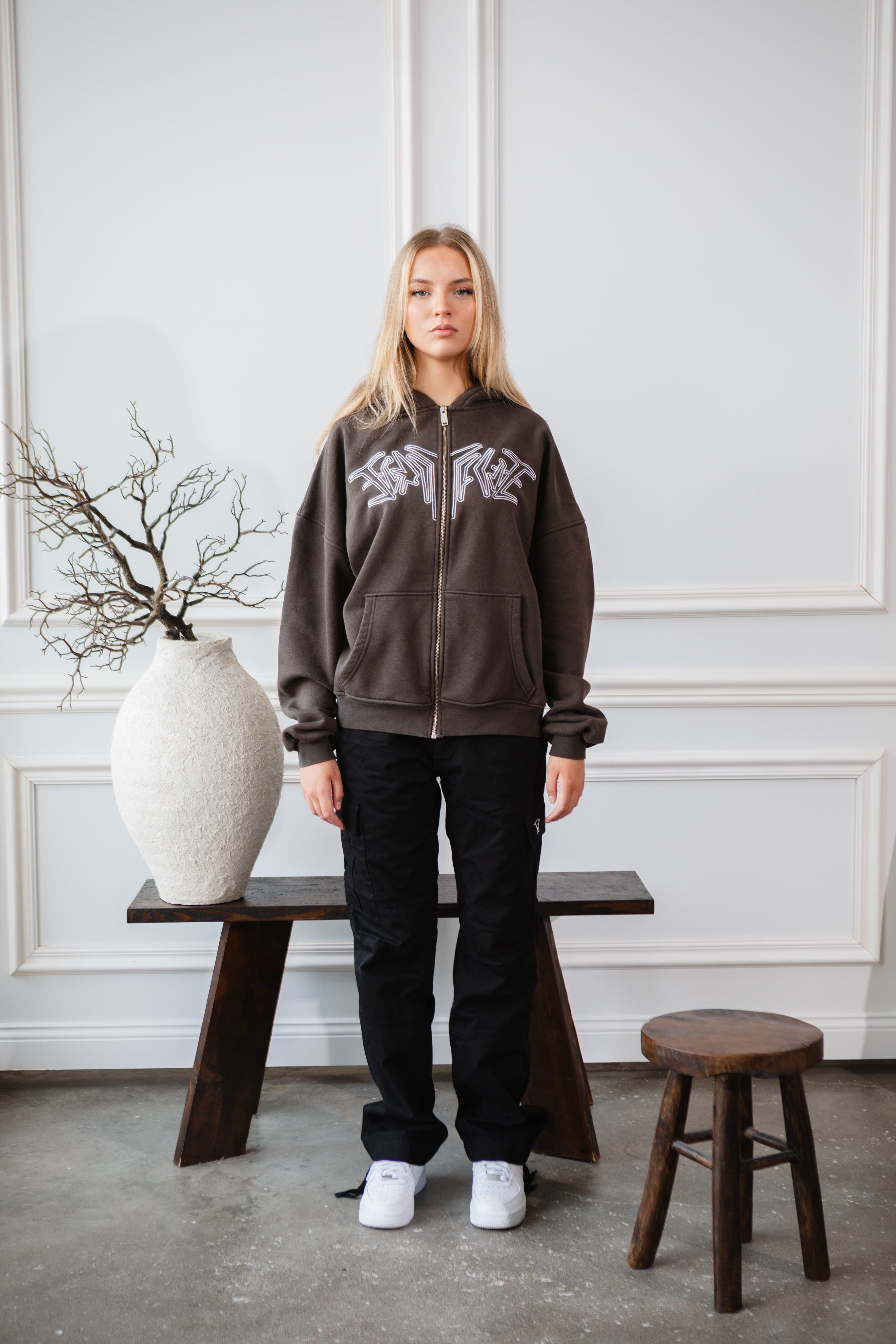 ZIP HOODIE BROWN