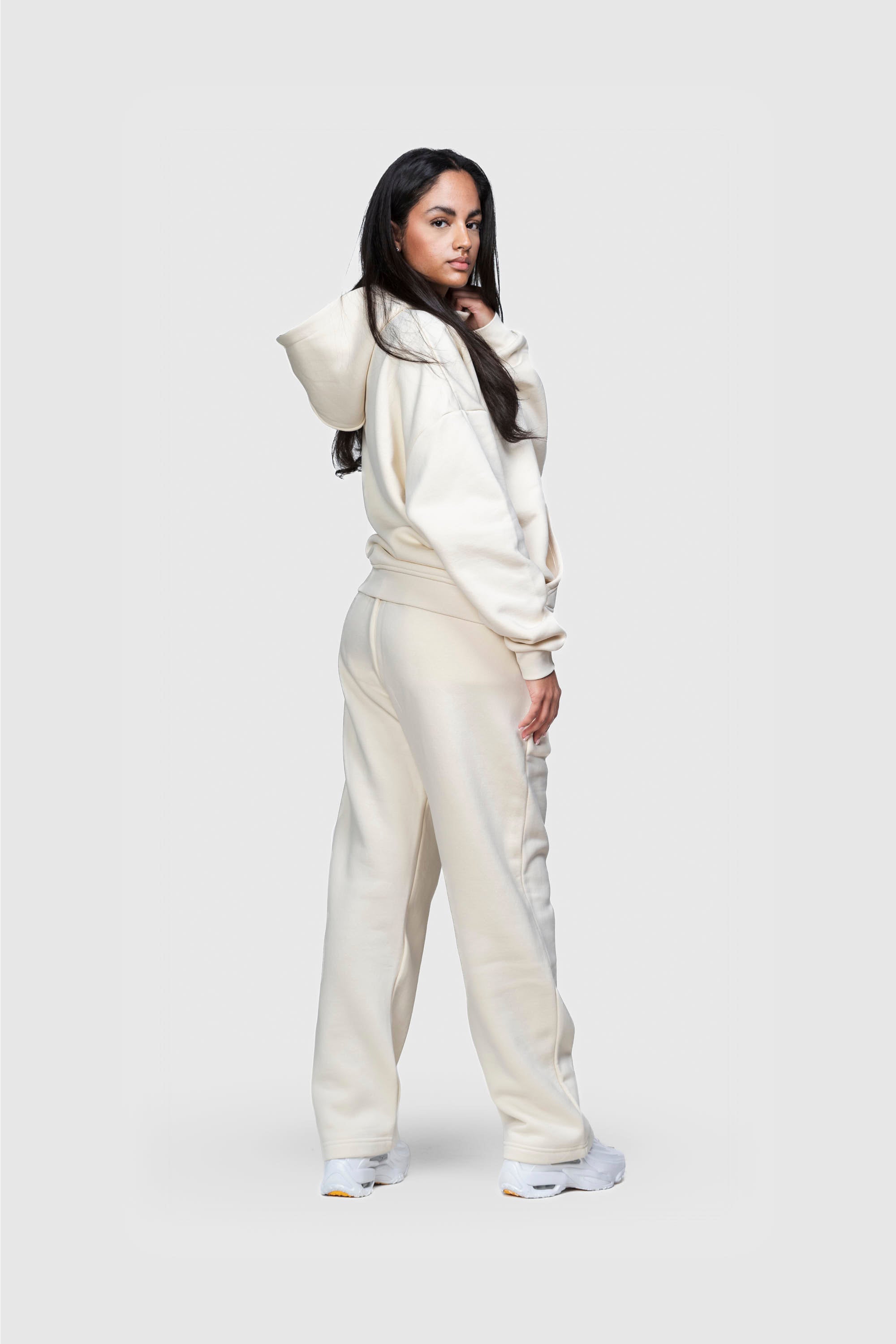 BASIC HOODIE CREME