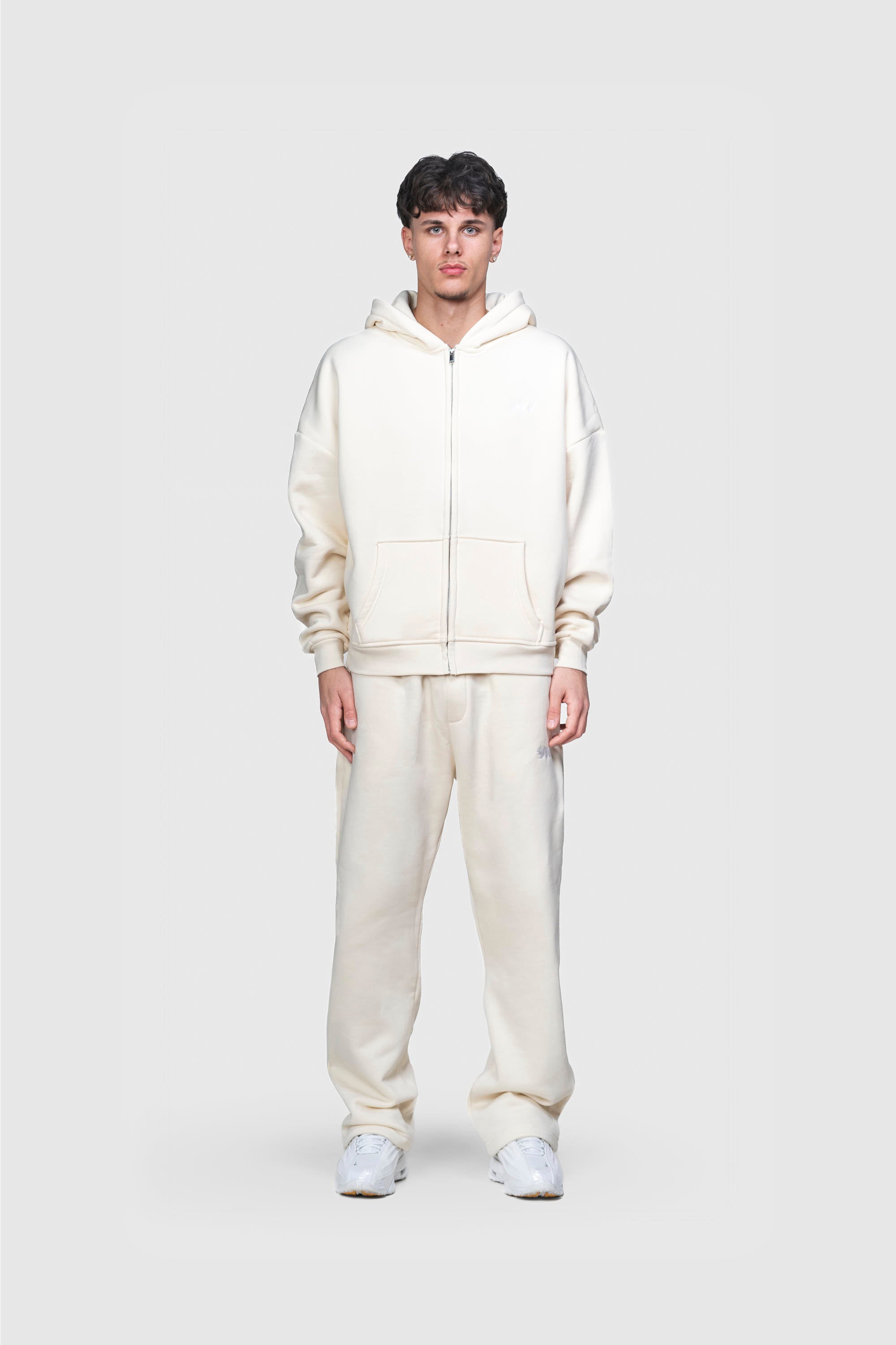 BASIC SWEATPANTS CREME