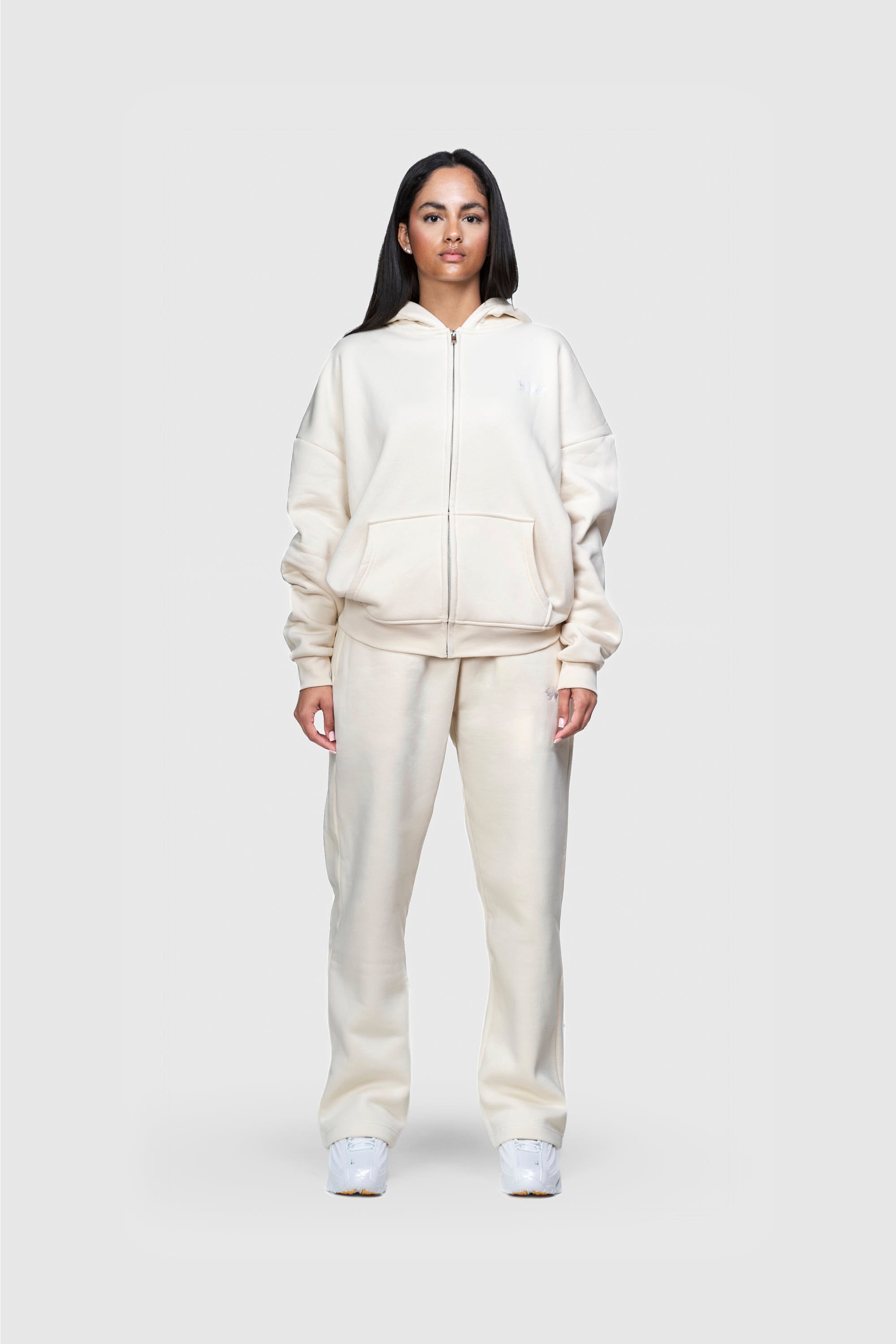 BASIC SWEATPANTS CREME