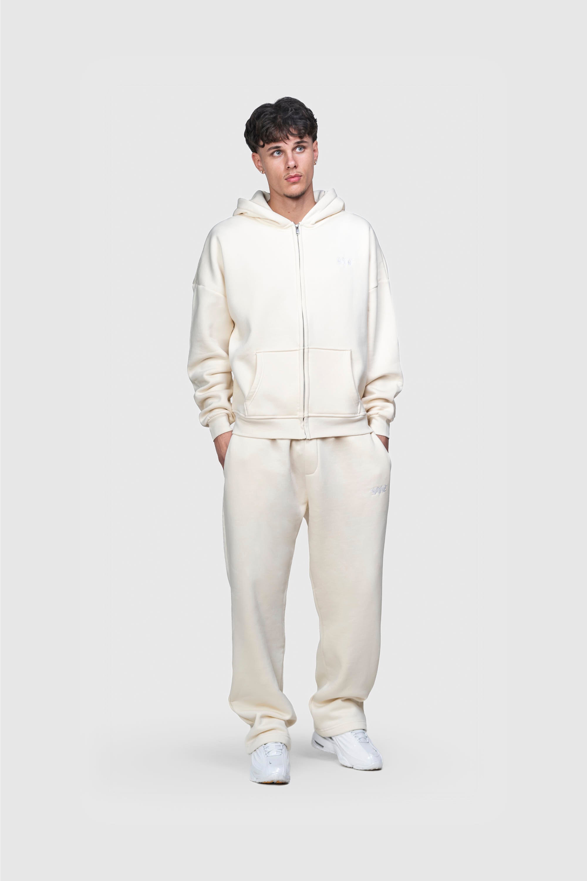 BASIC SWEATPANTS CREME