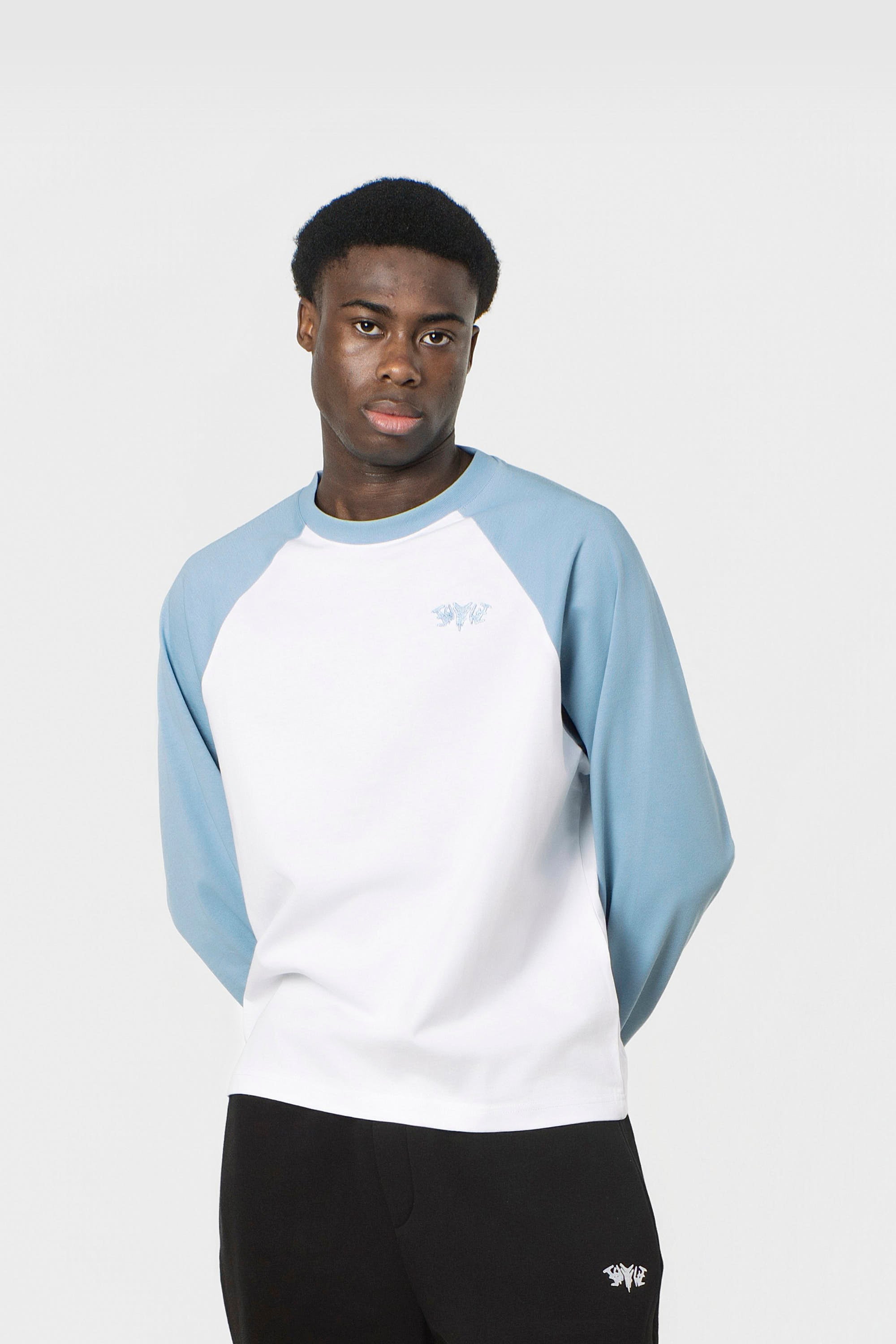 RAGLAN LONGSLEEVE BABYBLUE