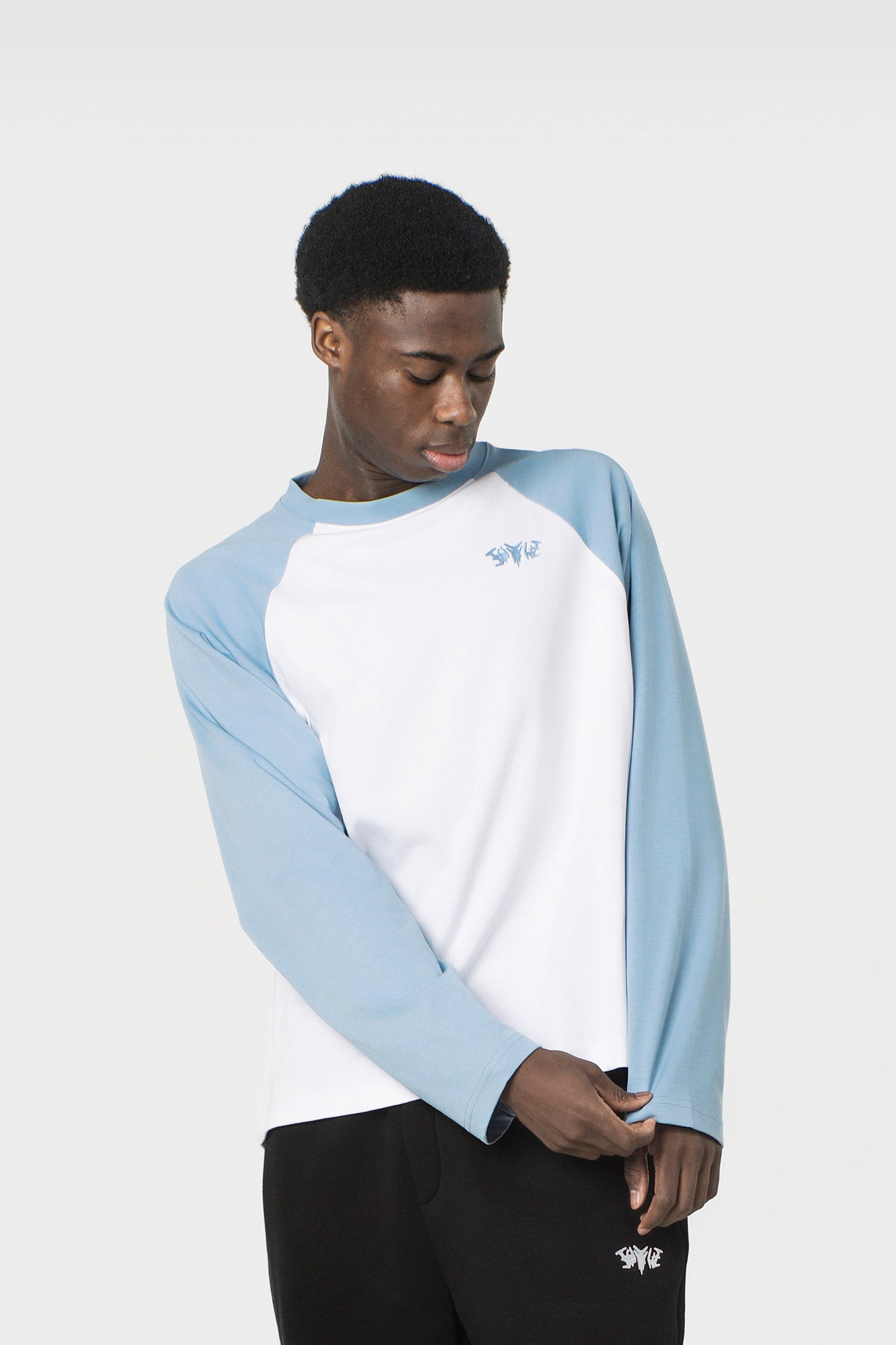 RAGLAN LONGSLEEVE BABYBLUE