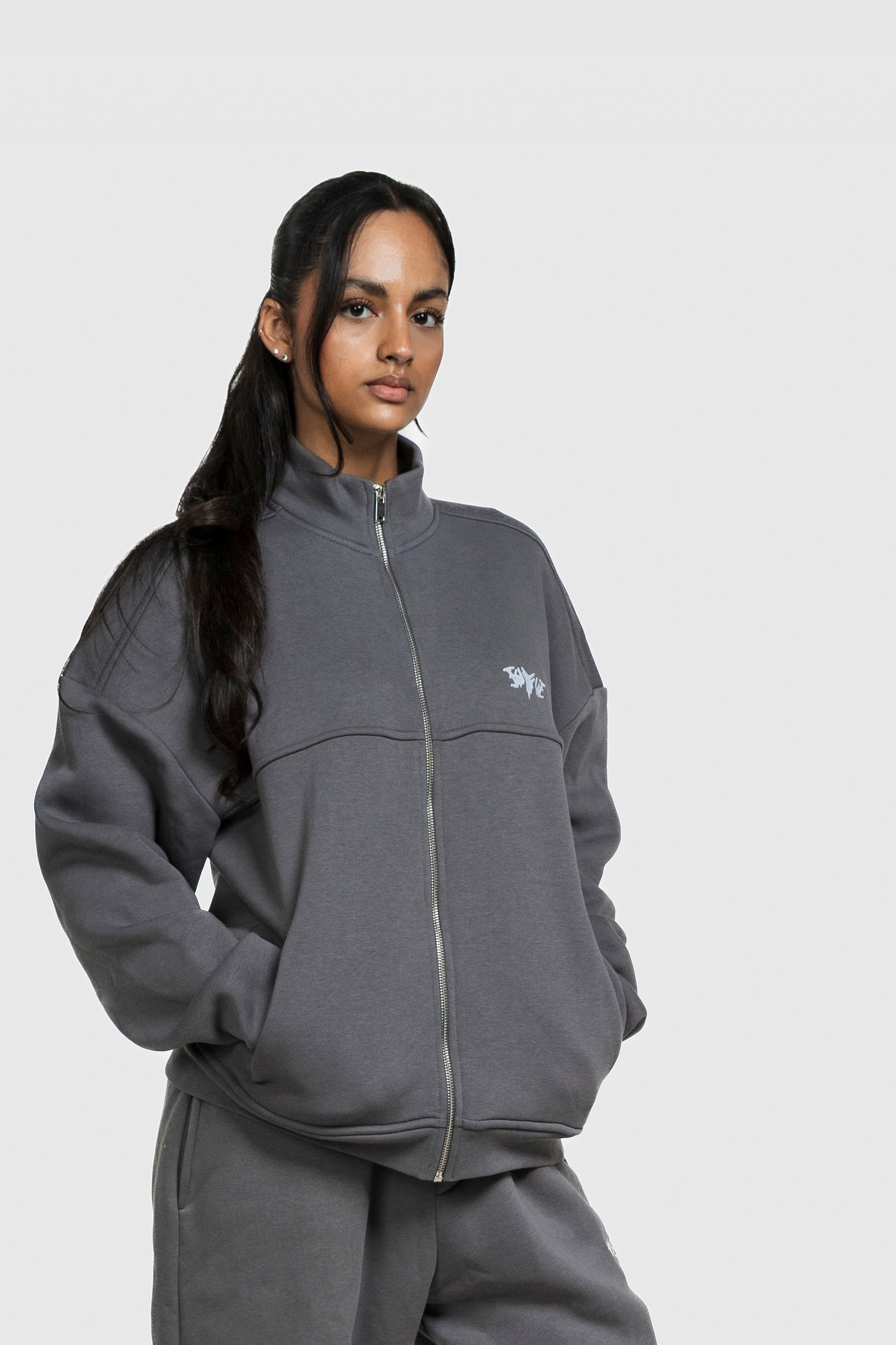 BASIC HIGH NECK ZIP ANTHRAZIT