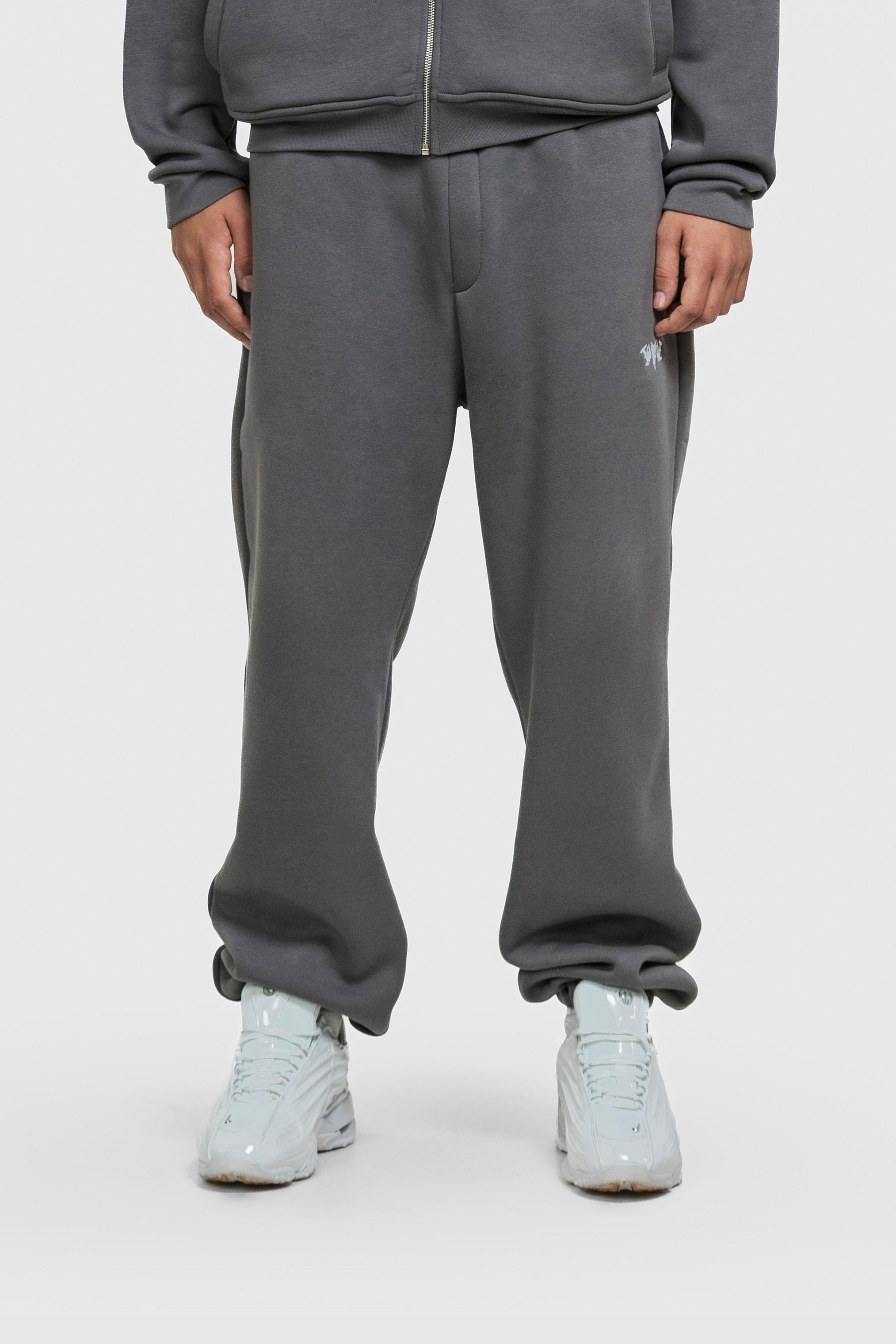 BASIC CUFFED JOGGER ANTHRAZIT