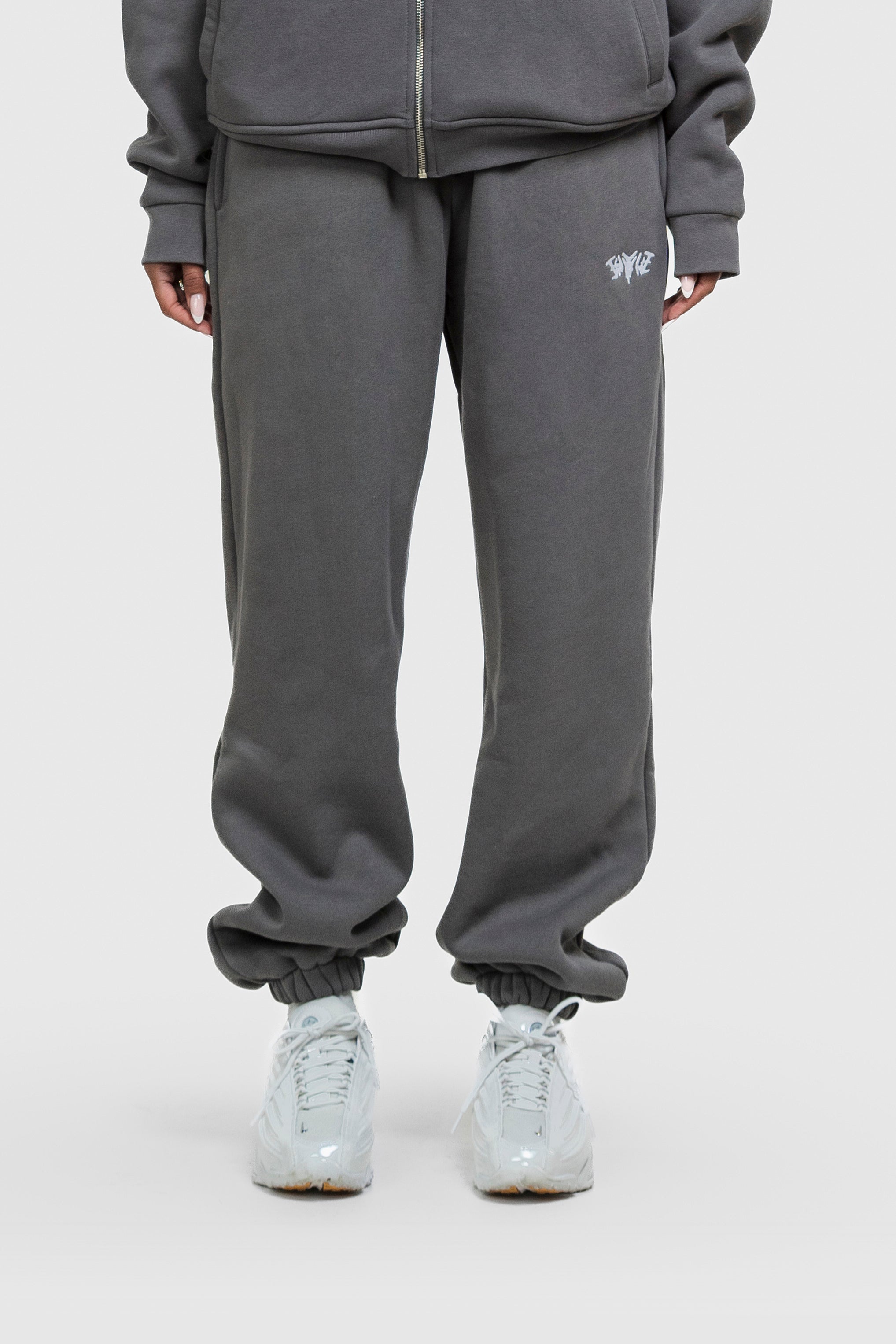 BASIC CUFFED JOGGER ANTHRAZIT