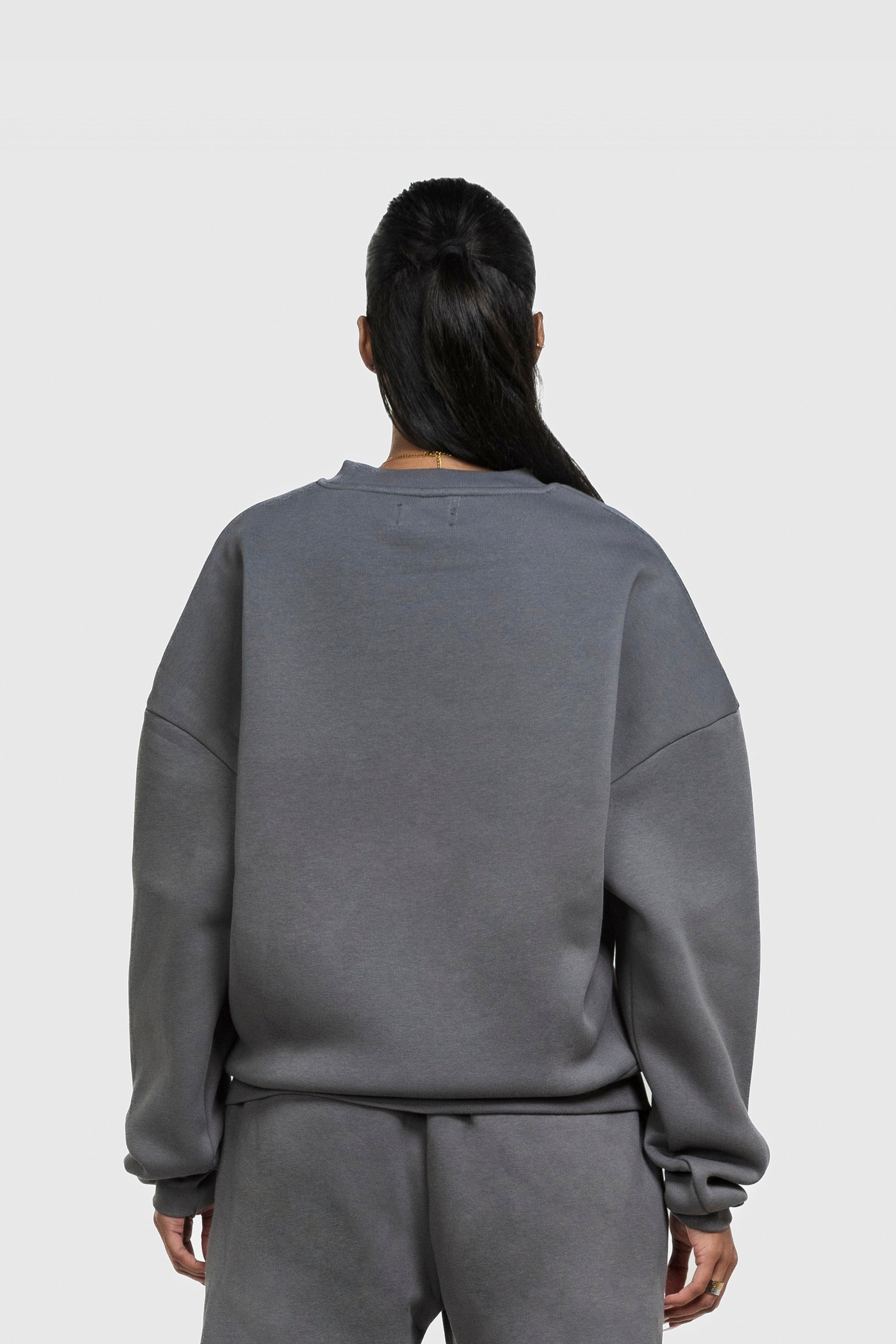 BASIC SWEATER ANTHRAZIT