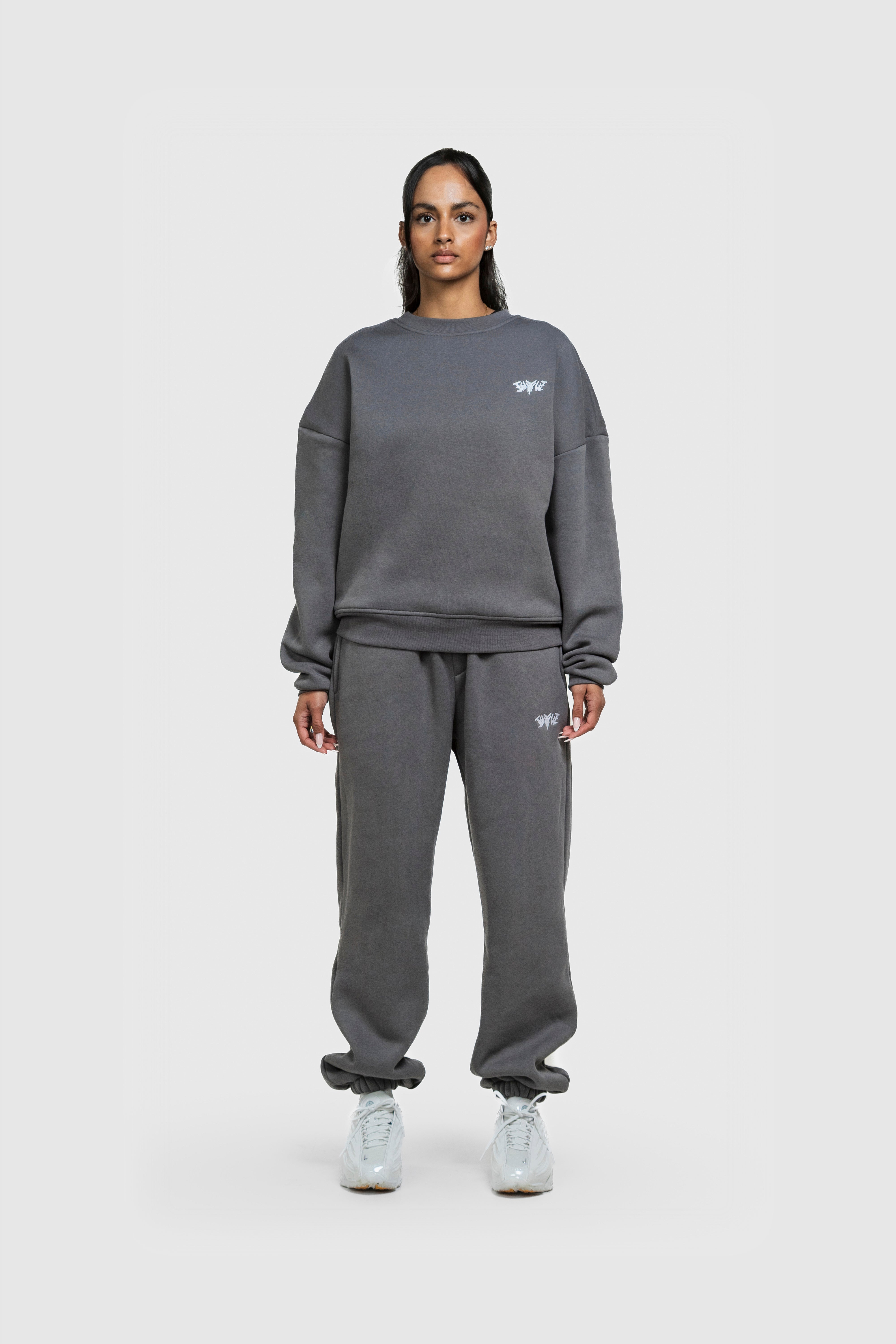 BASIC SWEATER ANTHRAZIT