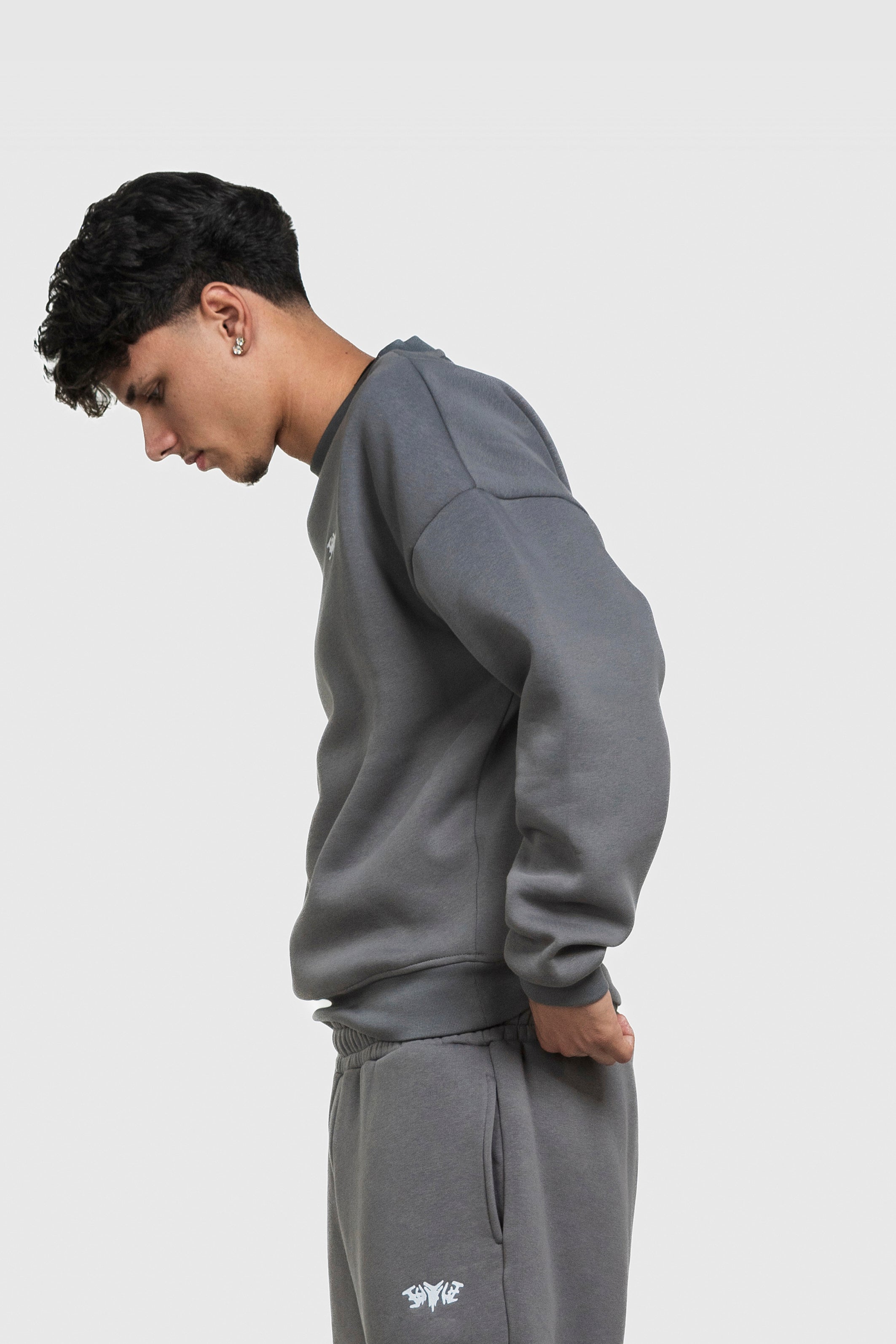 BASIC SWEATER ANTHRAZIT