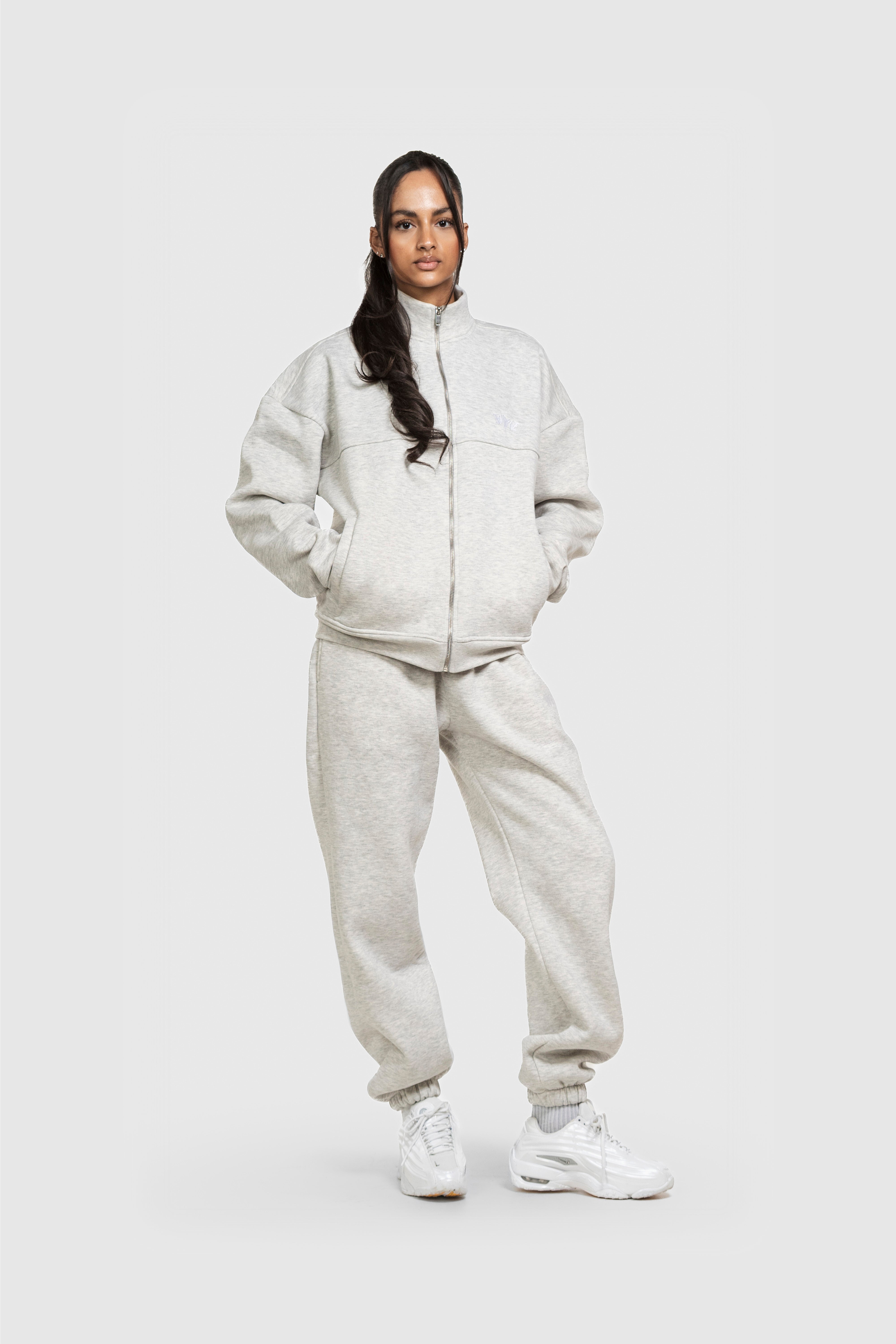 BASIC HIGH NECK ZIP LIGHT GREY