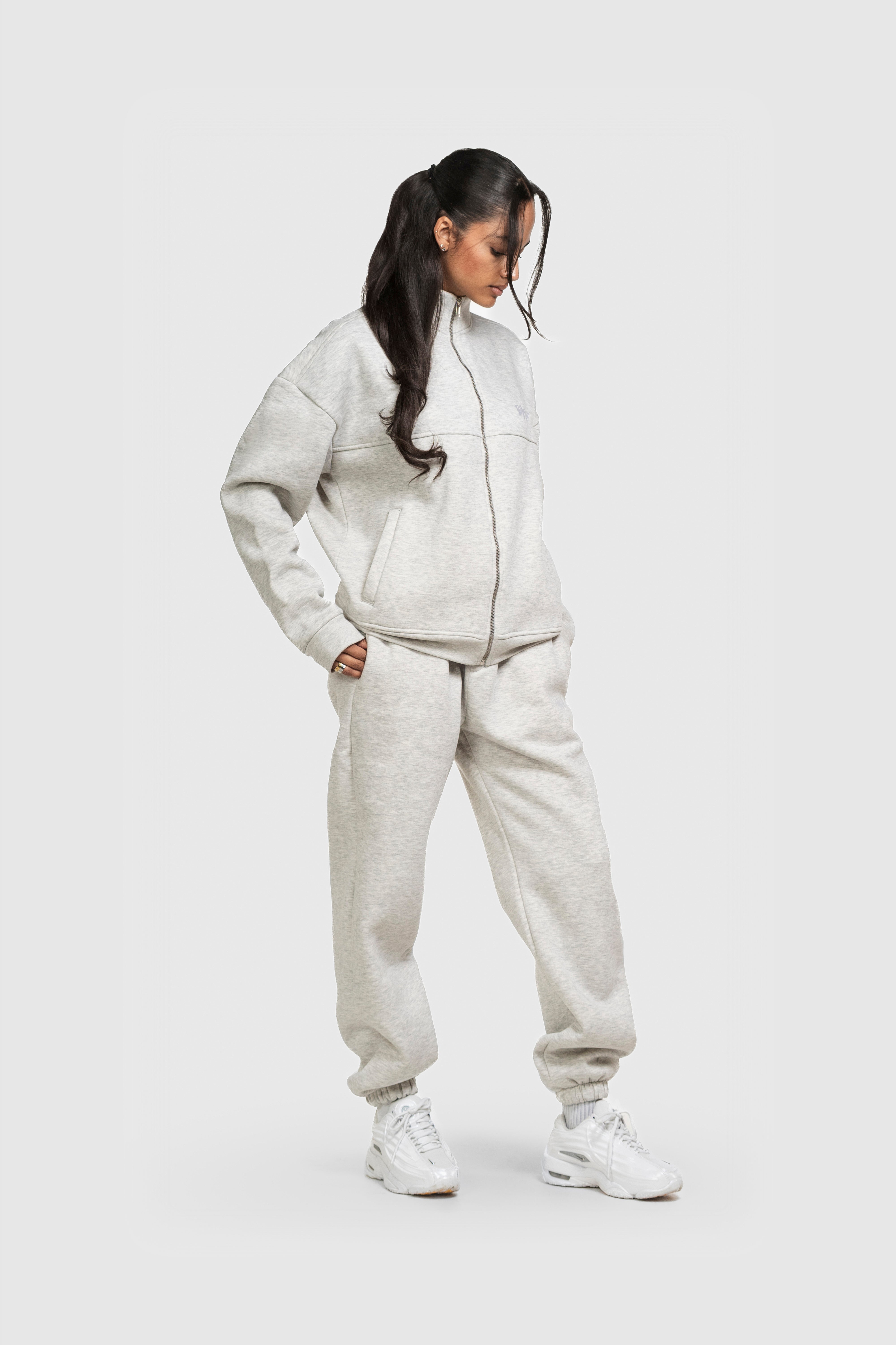 BASIC HIGH NECK ZIP LIGHT GREY