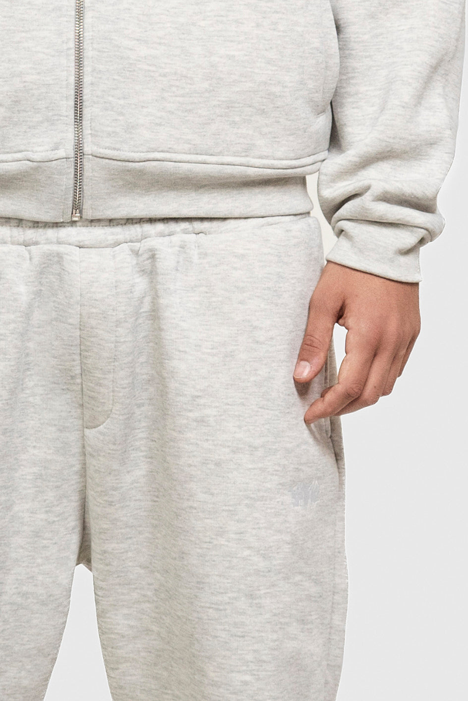 BASIC CUFFED JOGGER GREY MELANGE