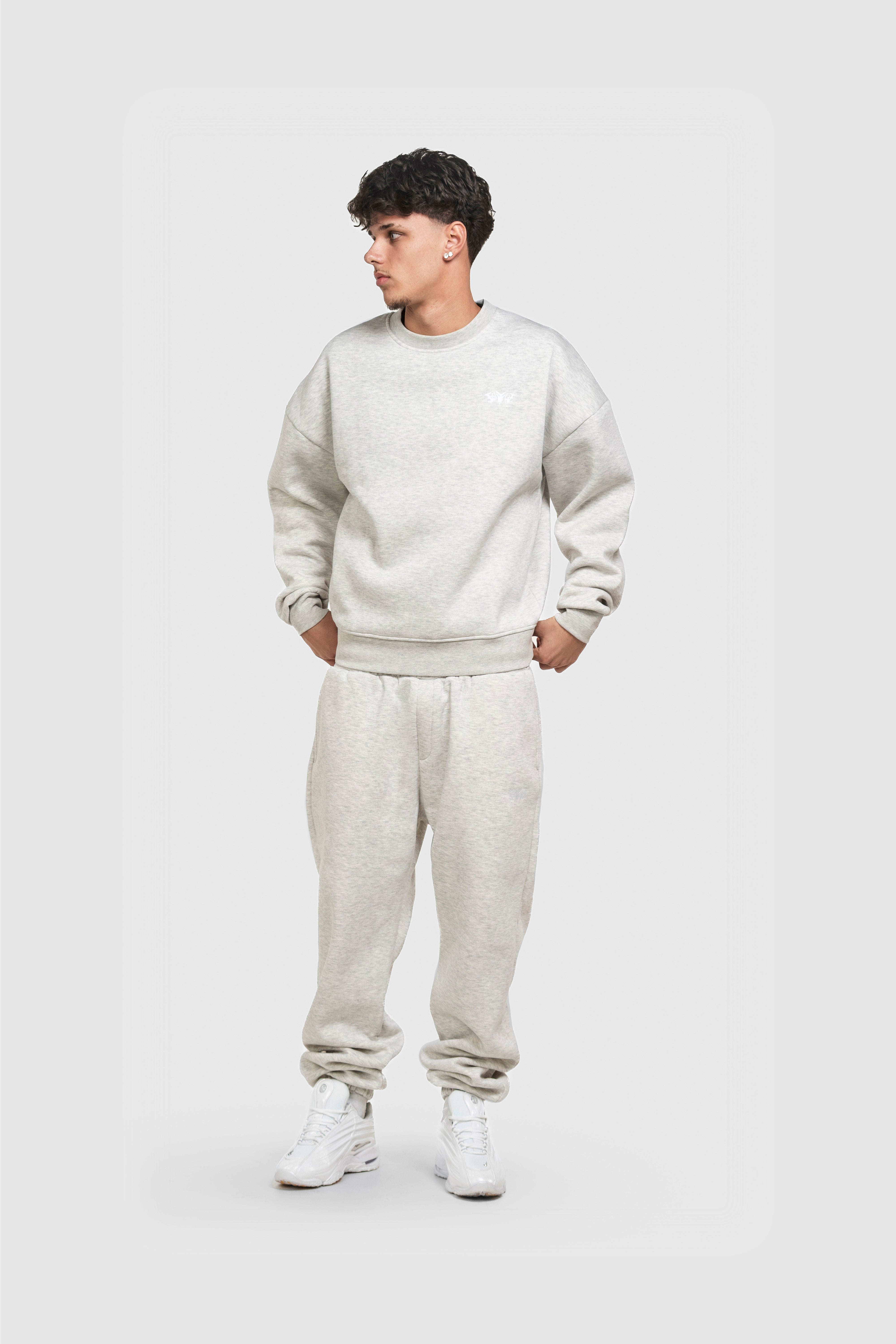 BASIC SWEATER LIGHT GREY