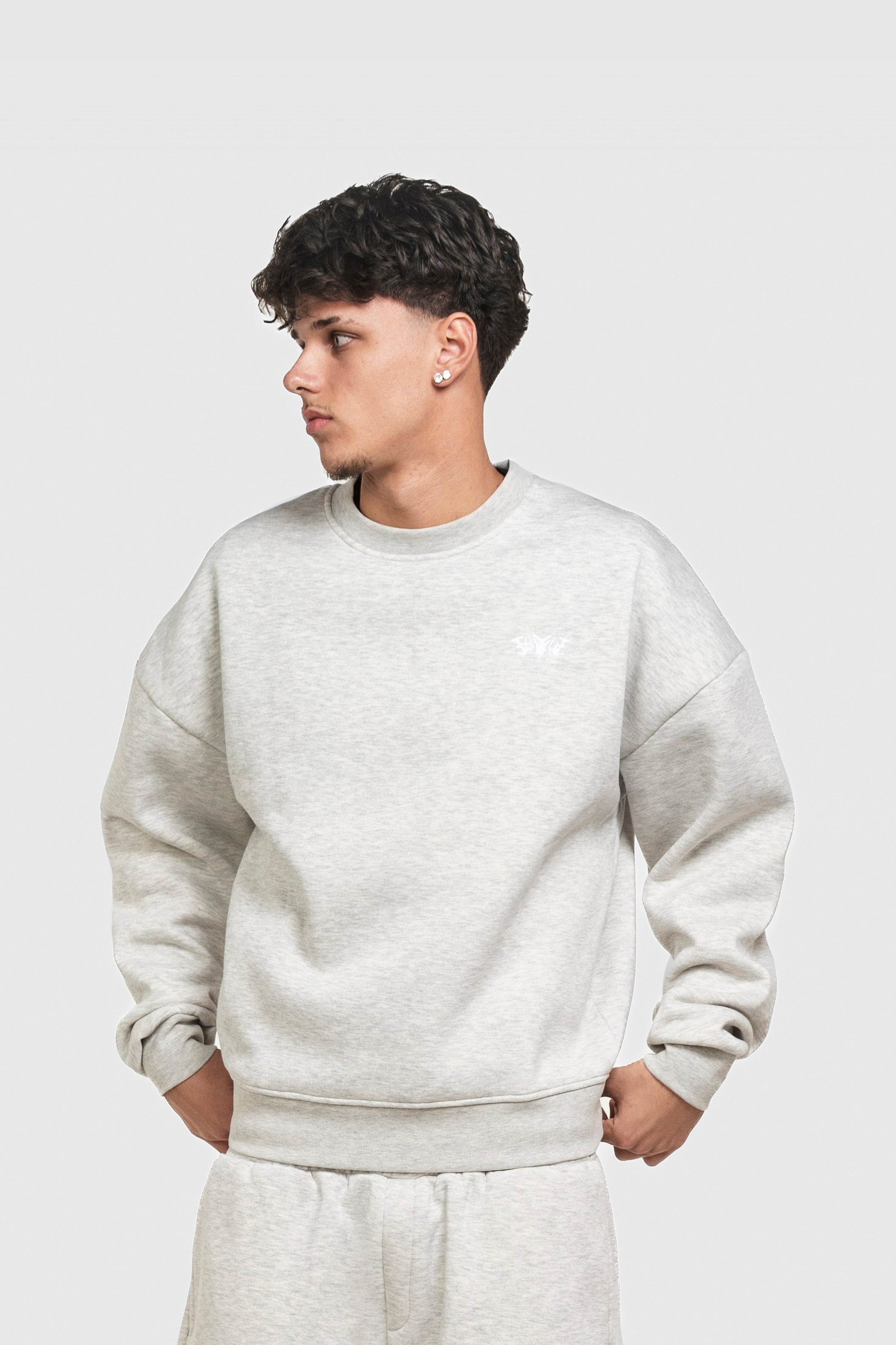 BASIC SWEATER LIGHT GREY