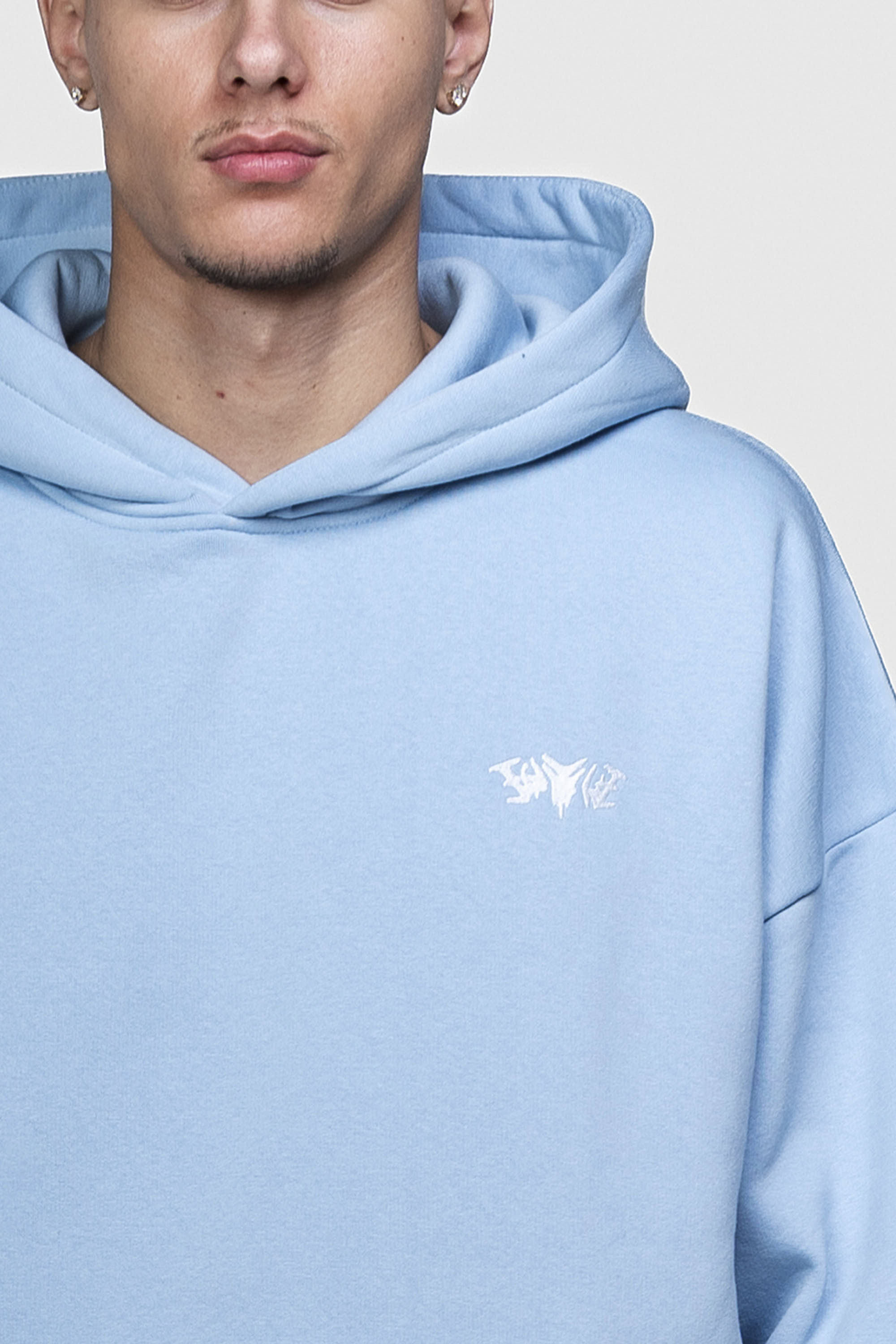 BASIC HOODIE BABYBLUE