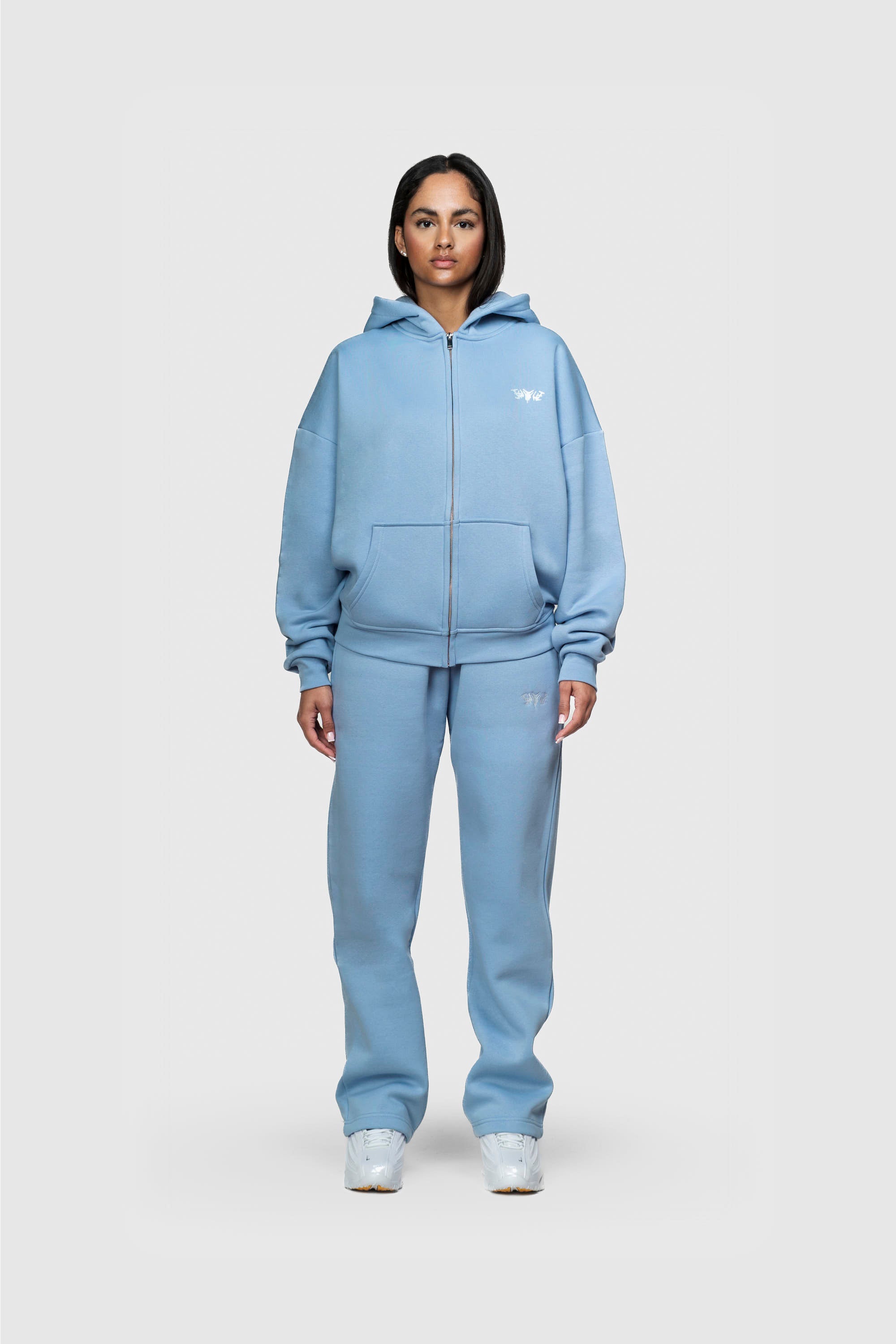 BASIC ZIP HOODIE BABYBLUE