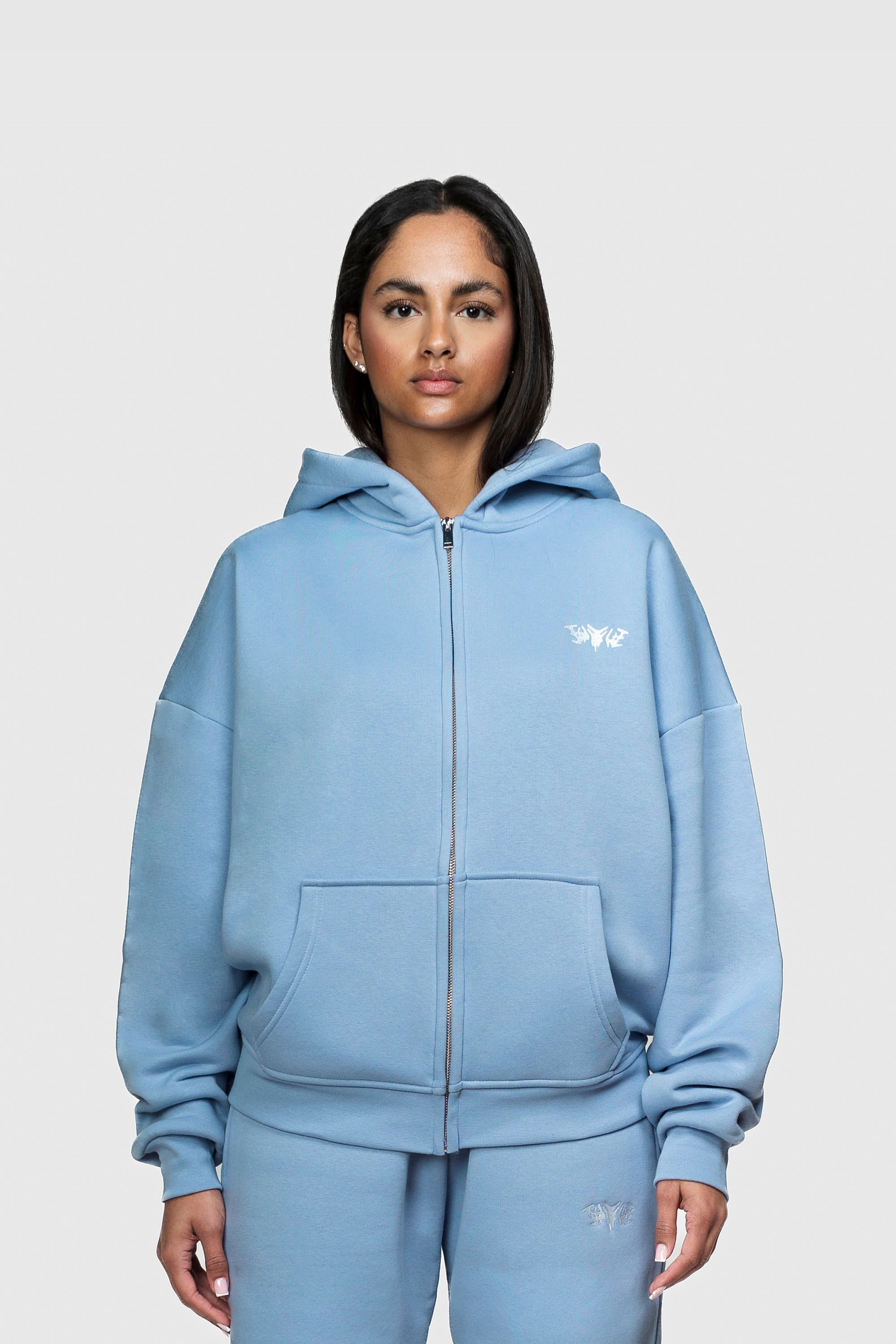 BASIC ZIP HOODIE BABYBLUE