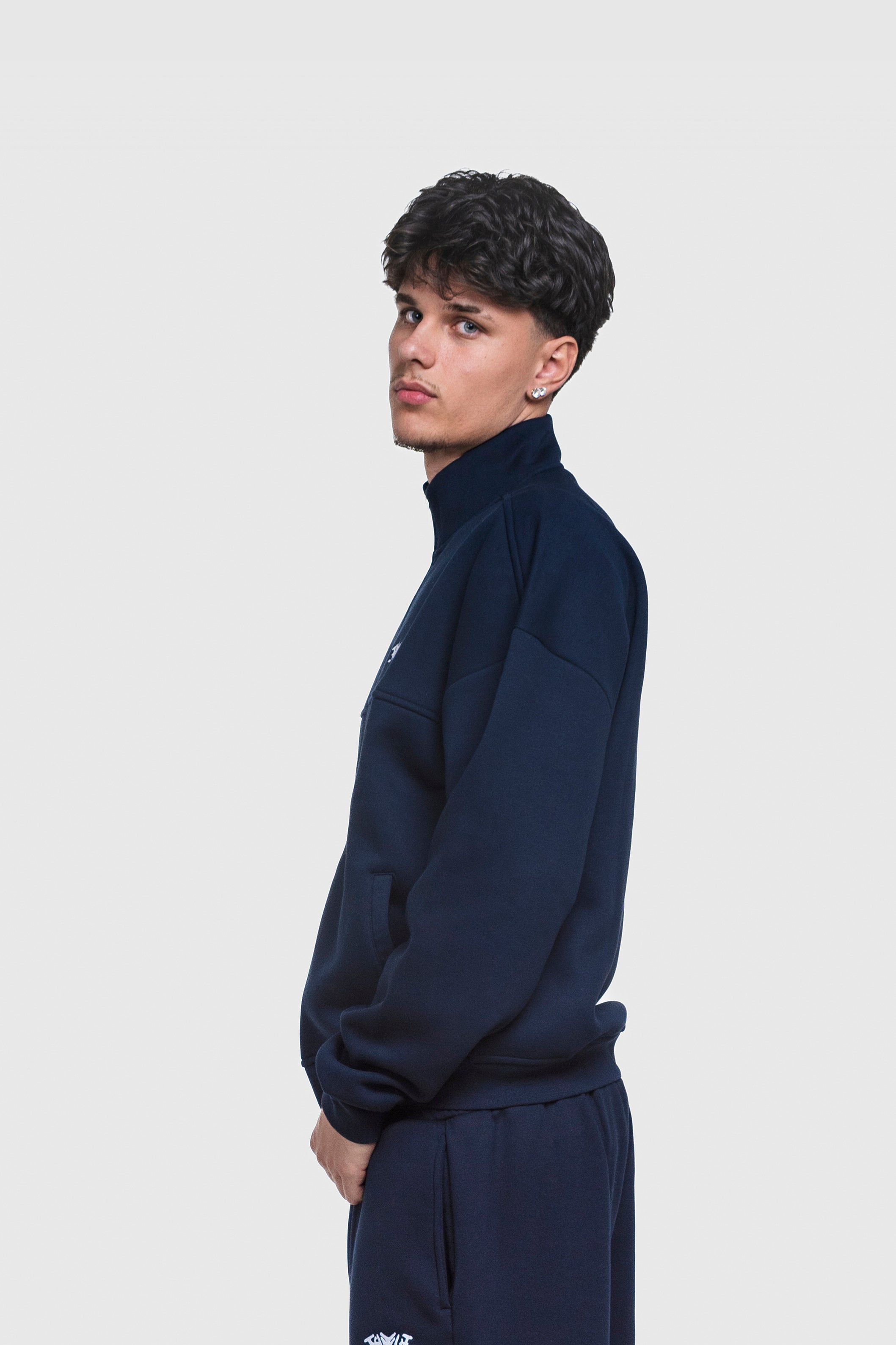 BASIC HIGH NECK ZIP NAVY