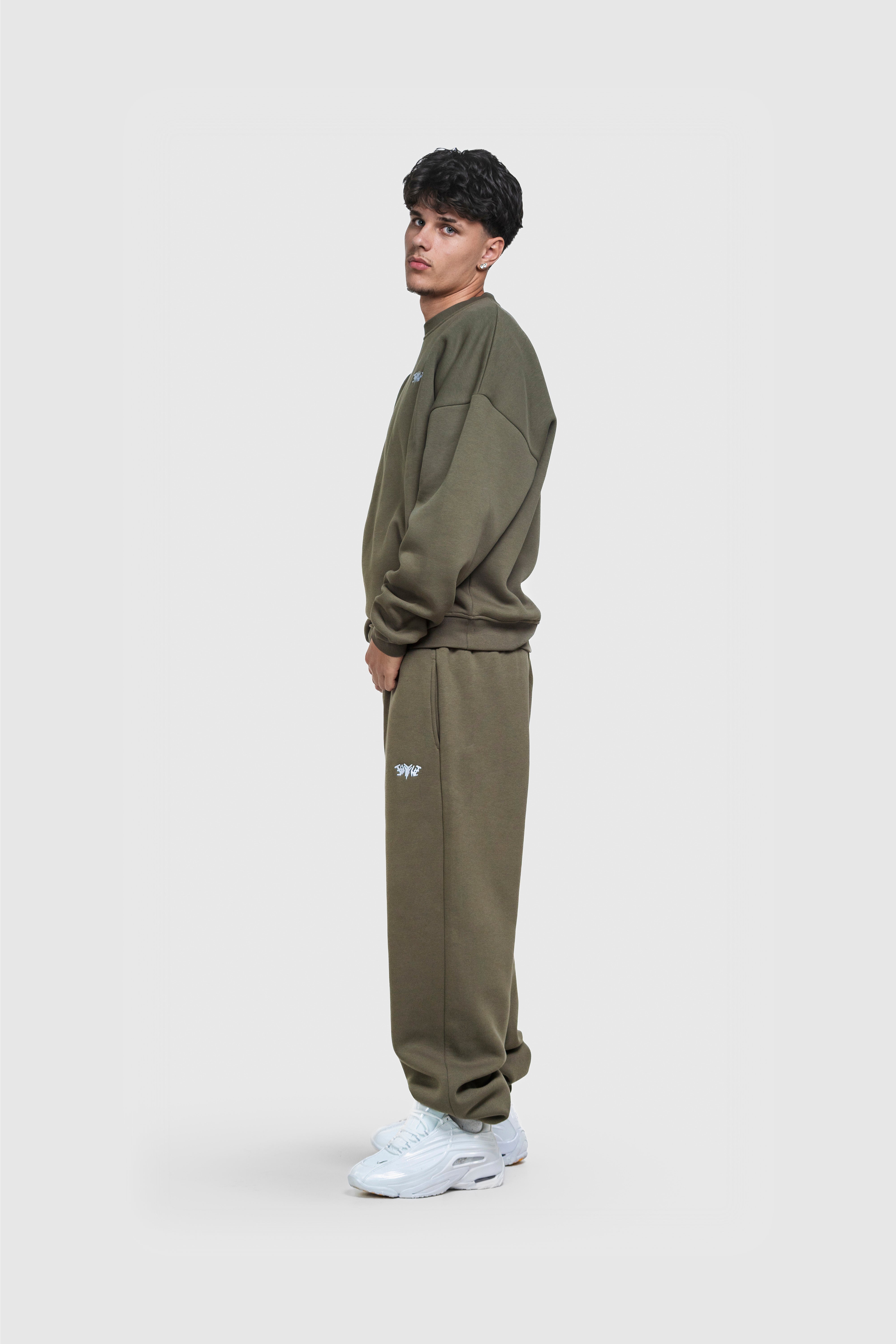 BASIC SWEATER OLIVE