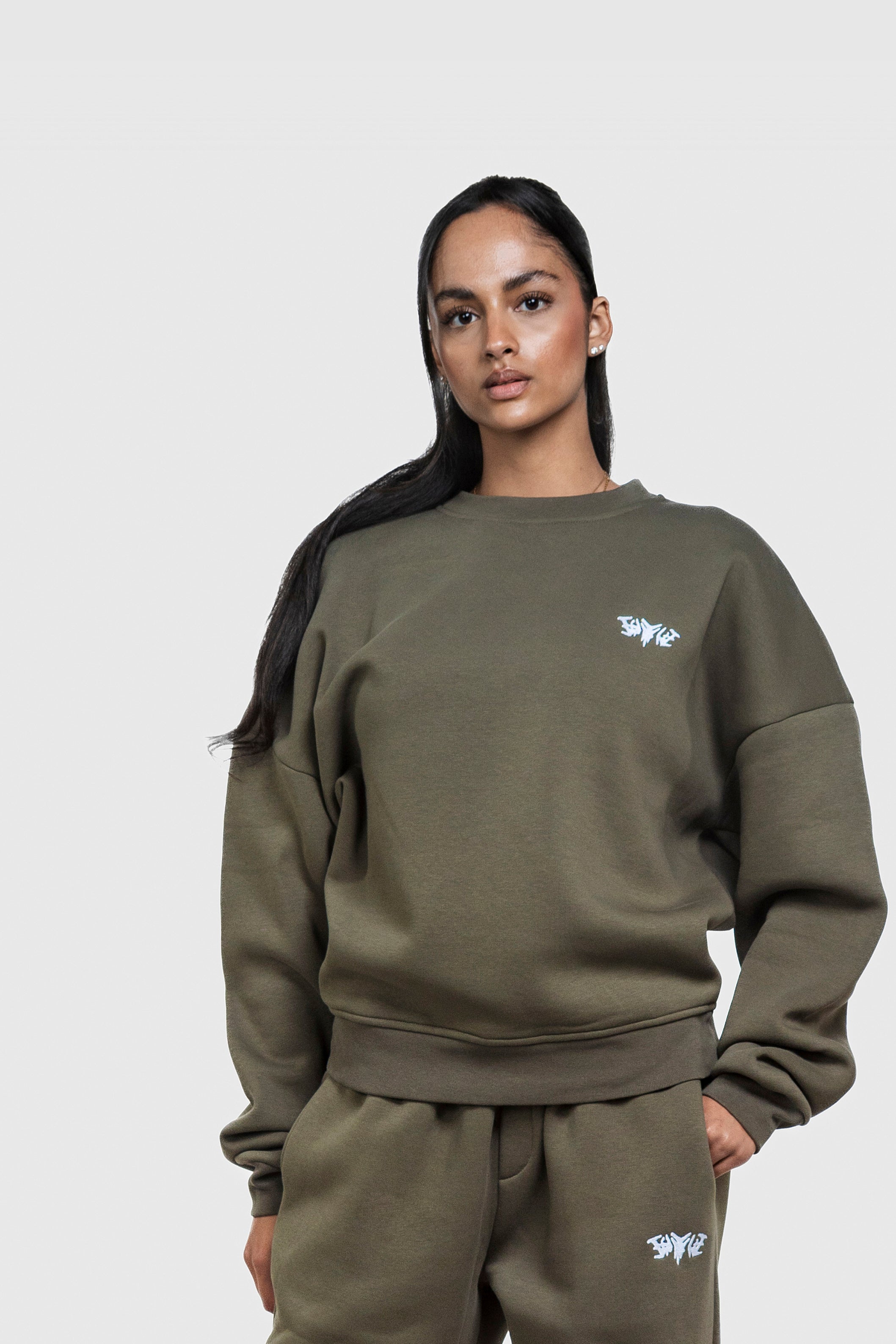 BASIC SWEATER OLIVE