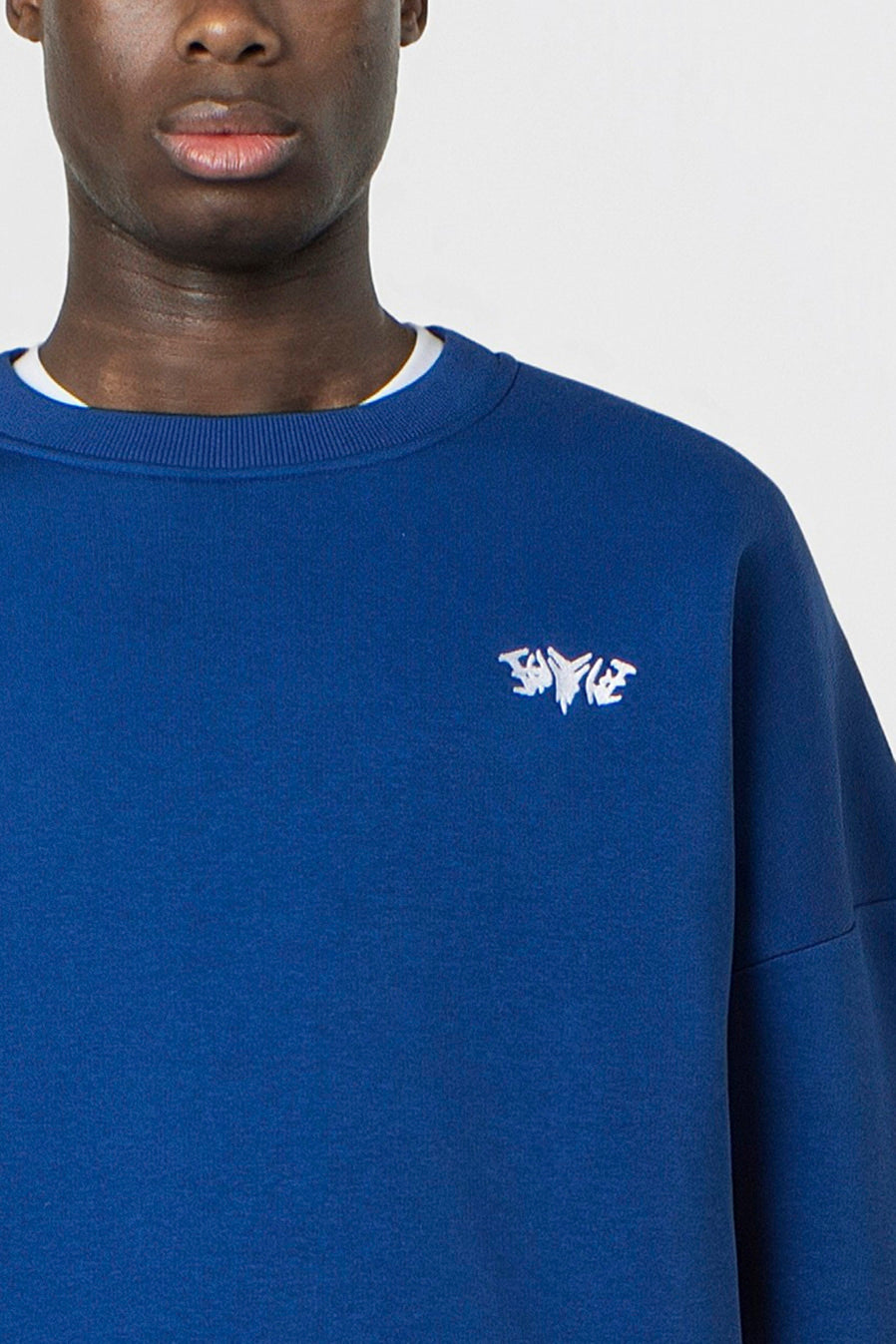 BASIC SWEATER ROYAL BLUE