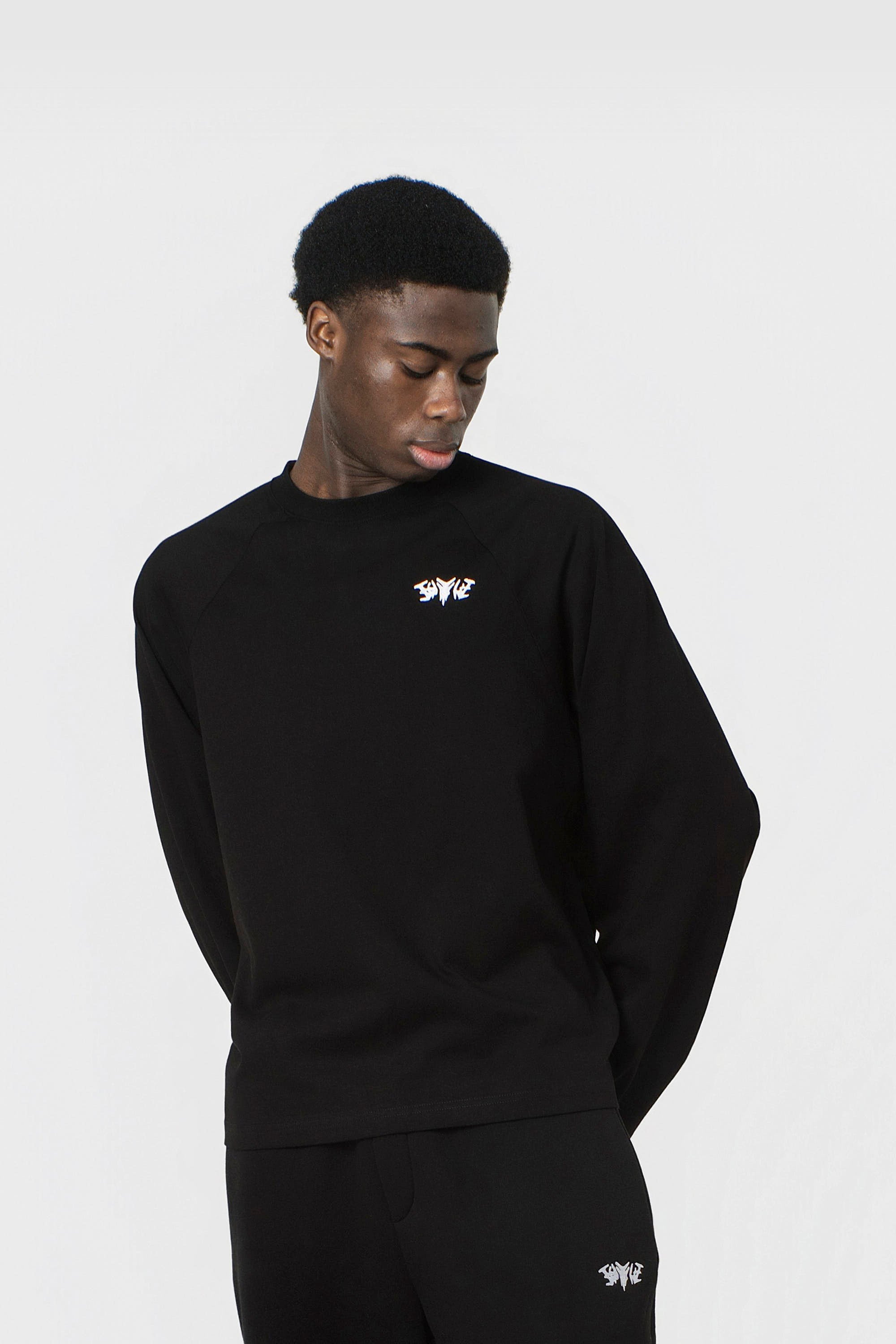 RAGLAN LONGSLEEVE BLACK
