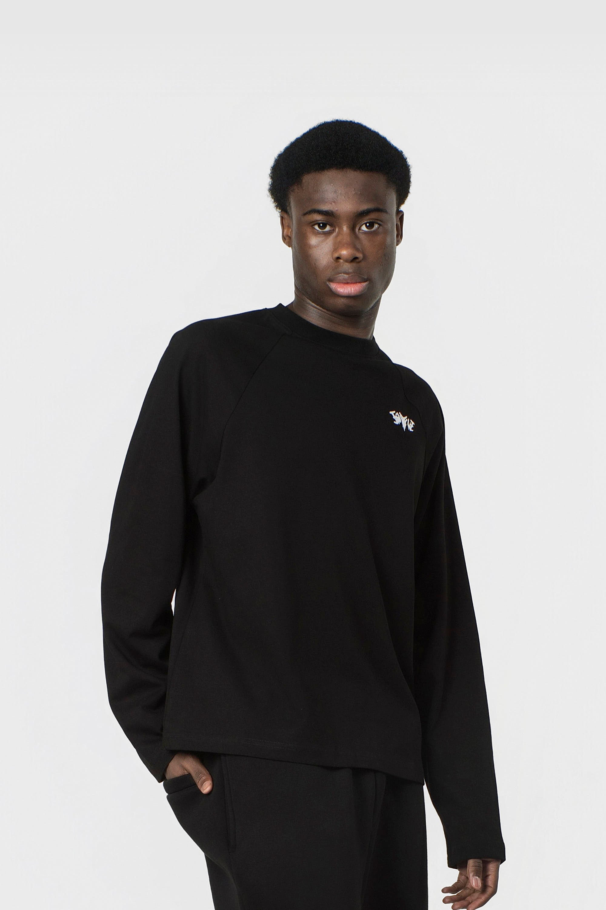 RAGLAN LONGSLEEVE BLACK