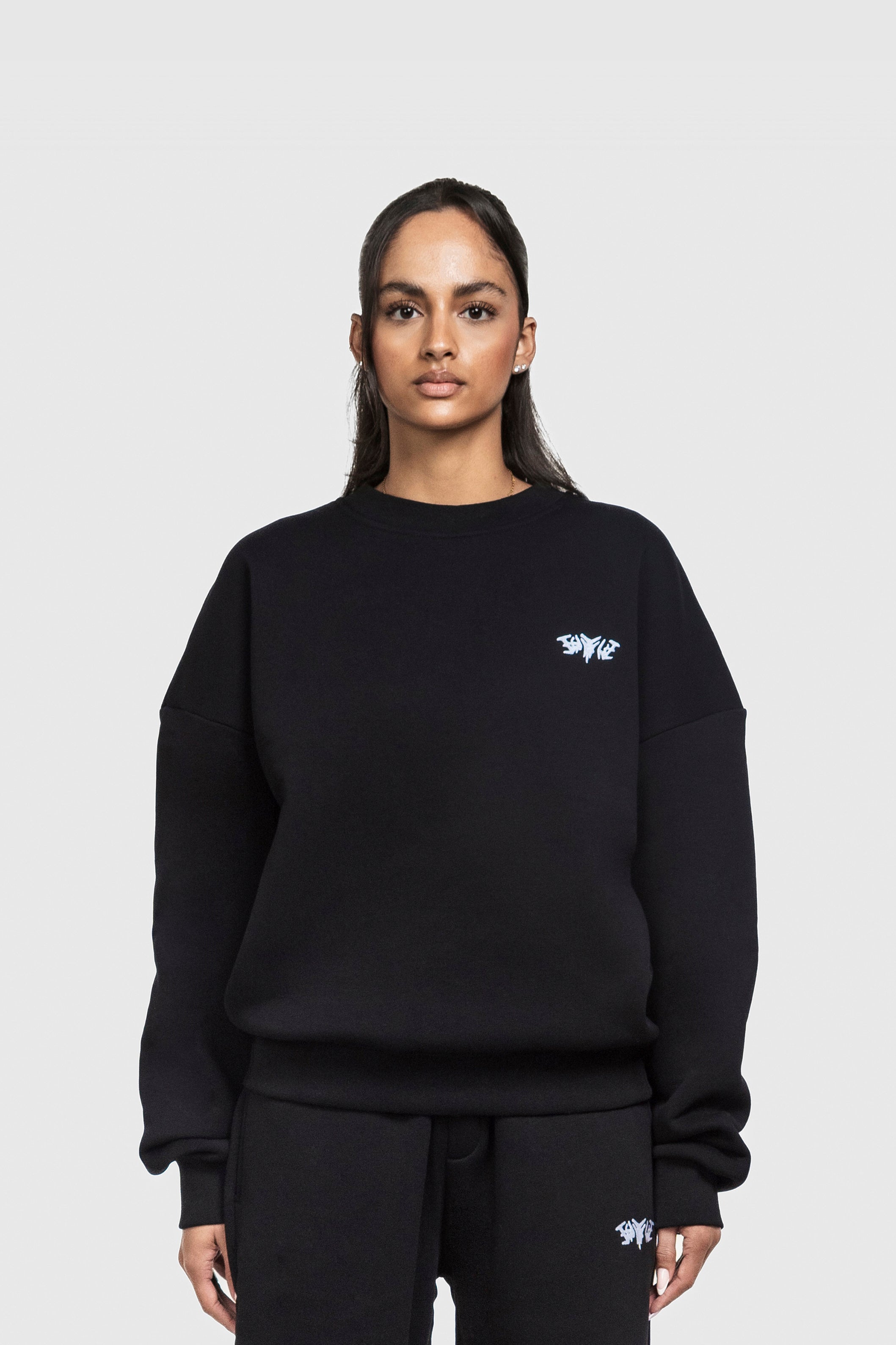 BASIC SWEATER BLACK