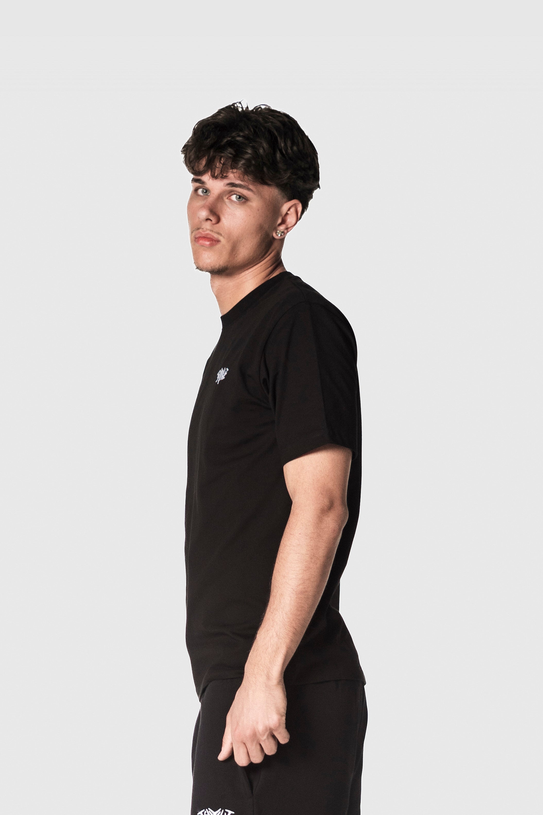 BASIC SHIRT BLACK V2