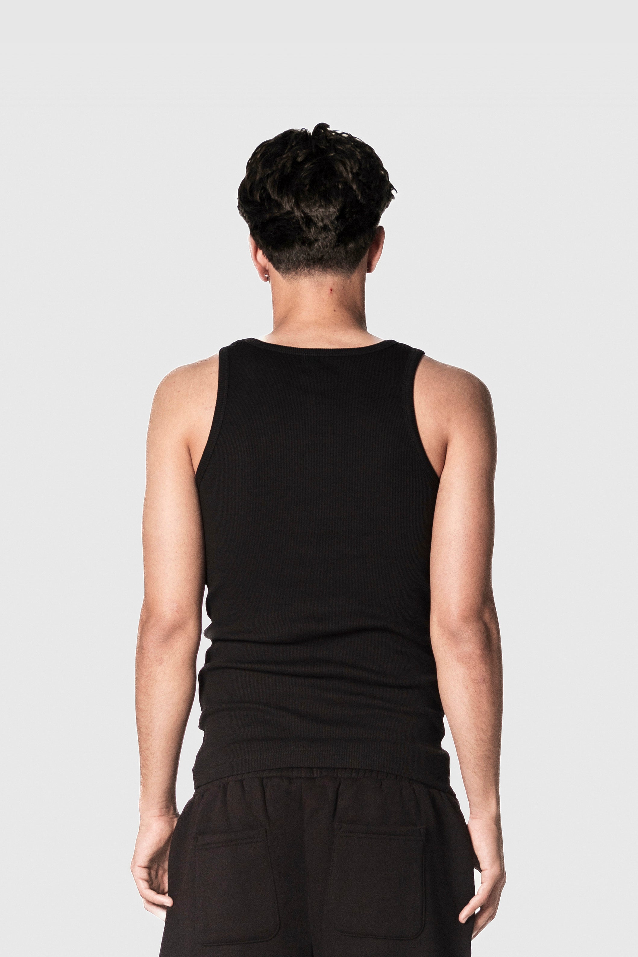 TANKTOP BLACK V2