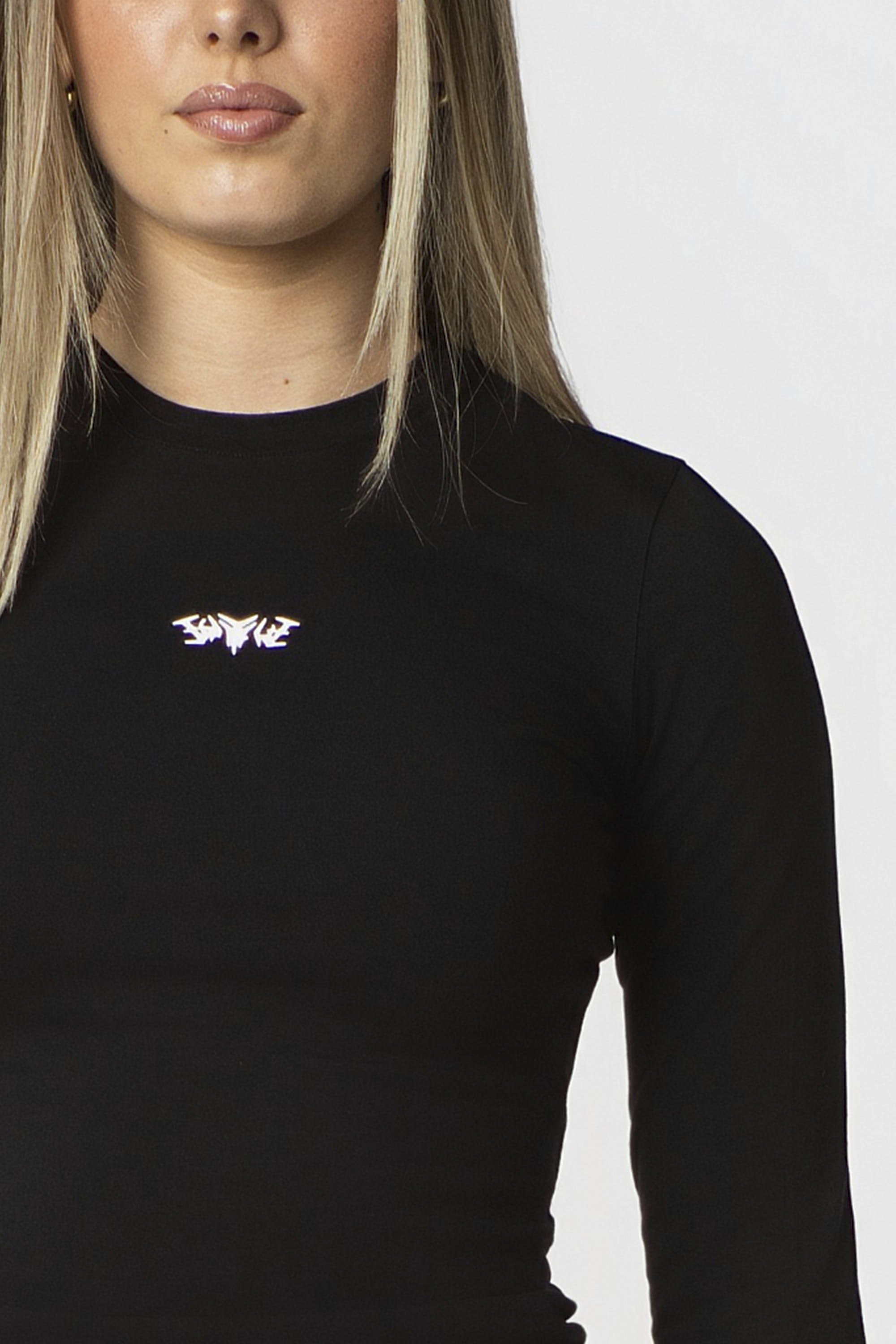 WOMEN LONGSLEEVE BLACK