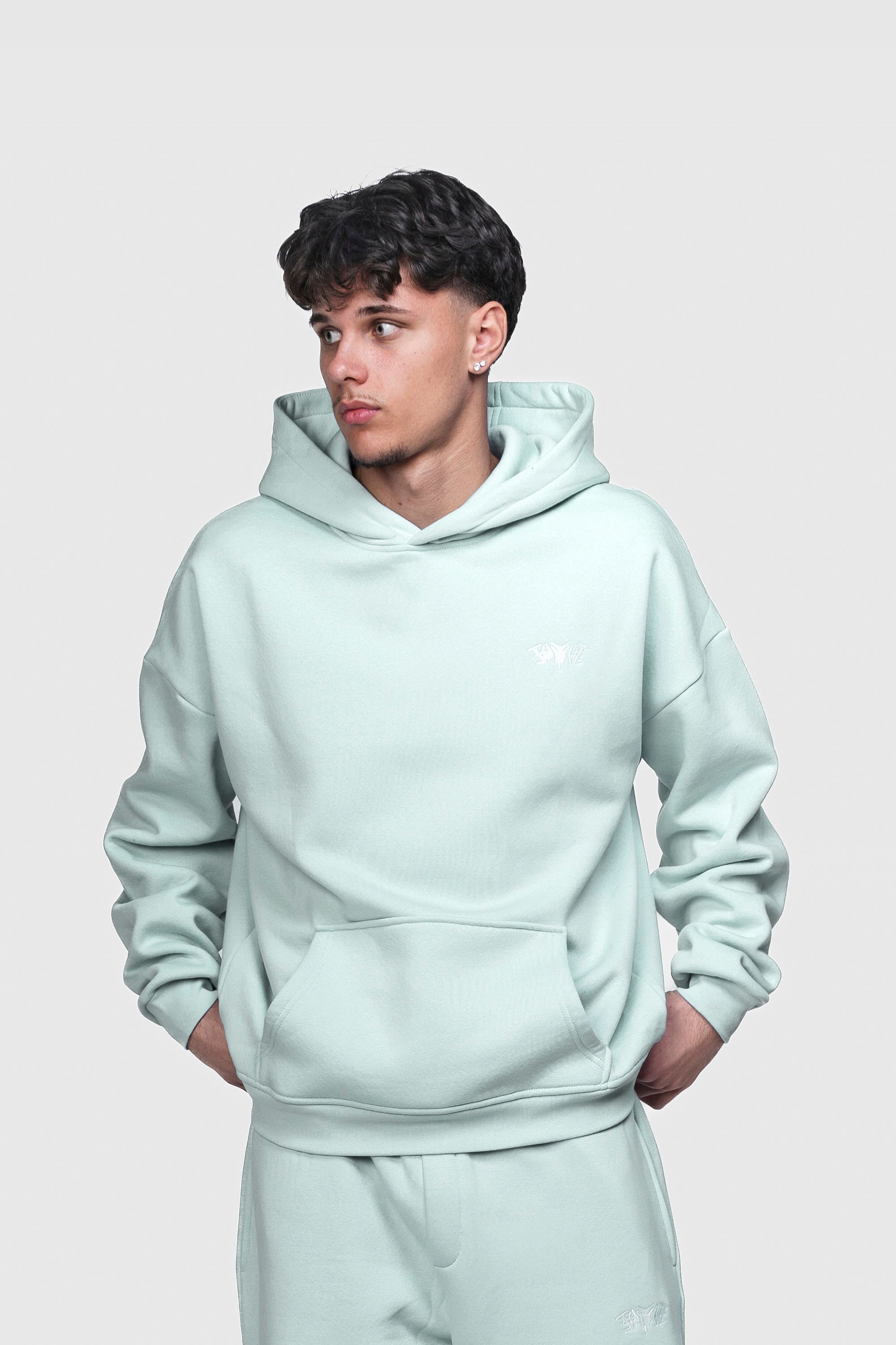 BASIC HOODIE SNOWFLAKE