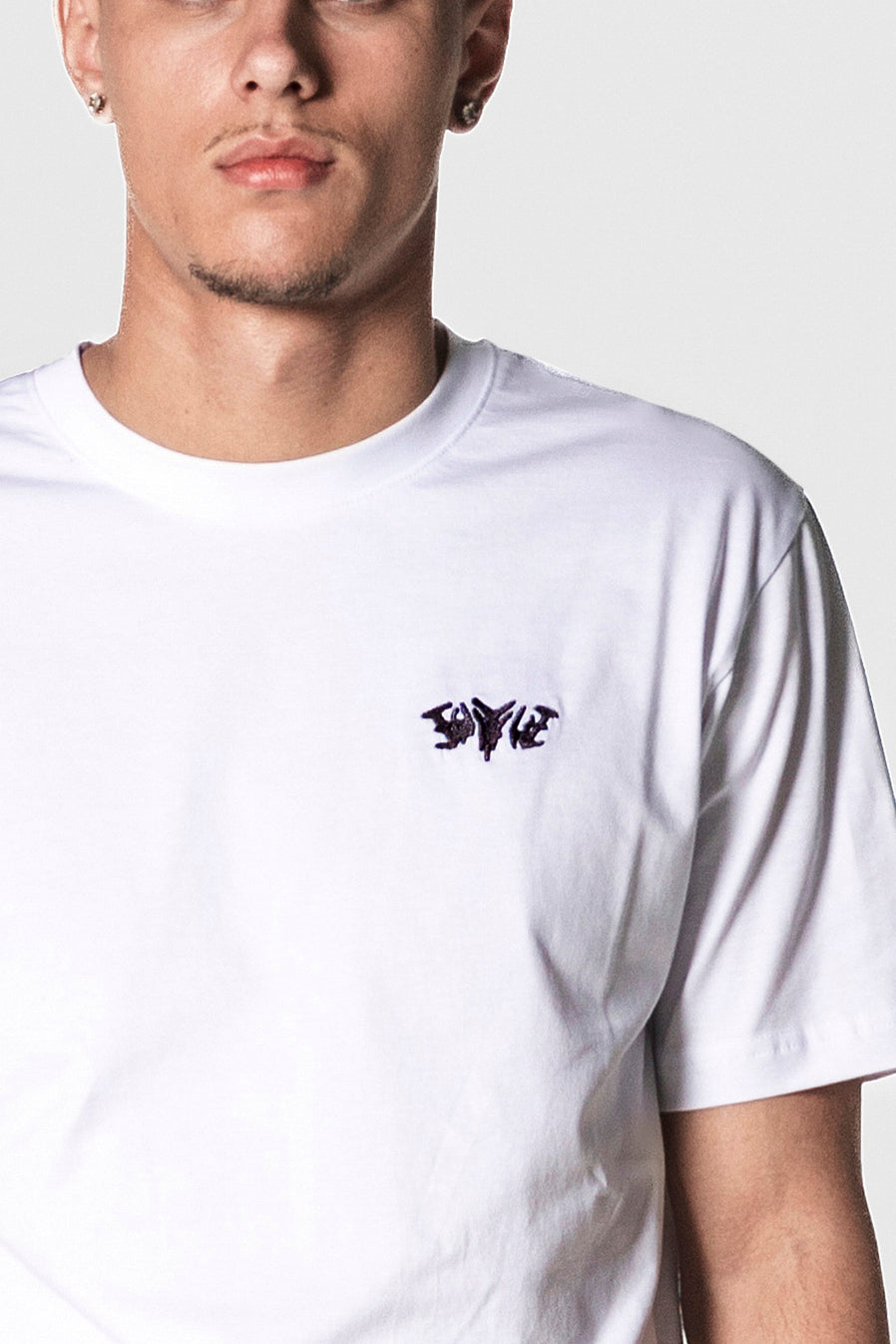 BASIC SHIRT WHITE V2