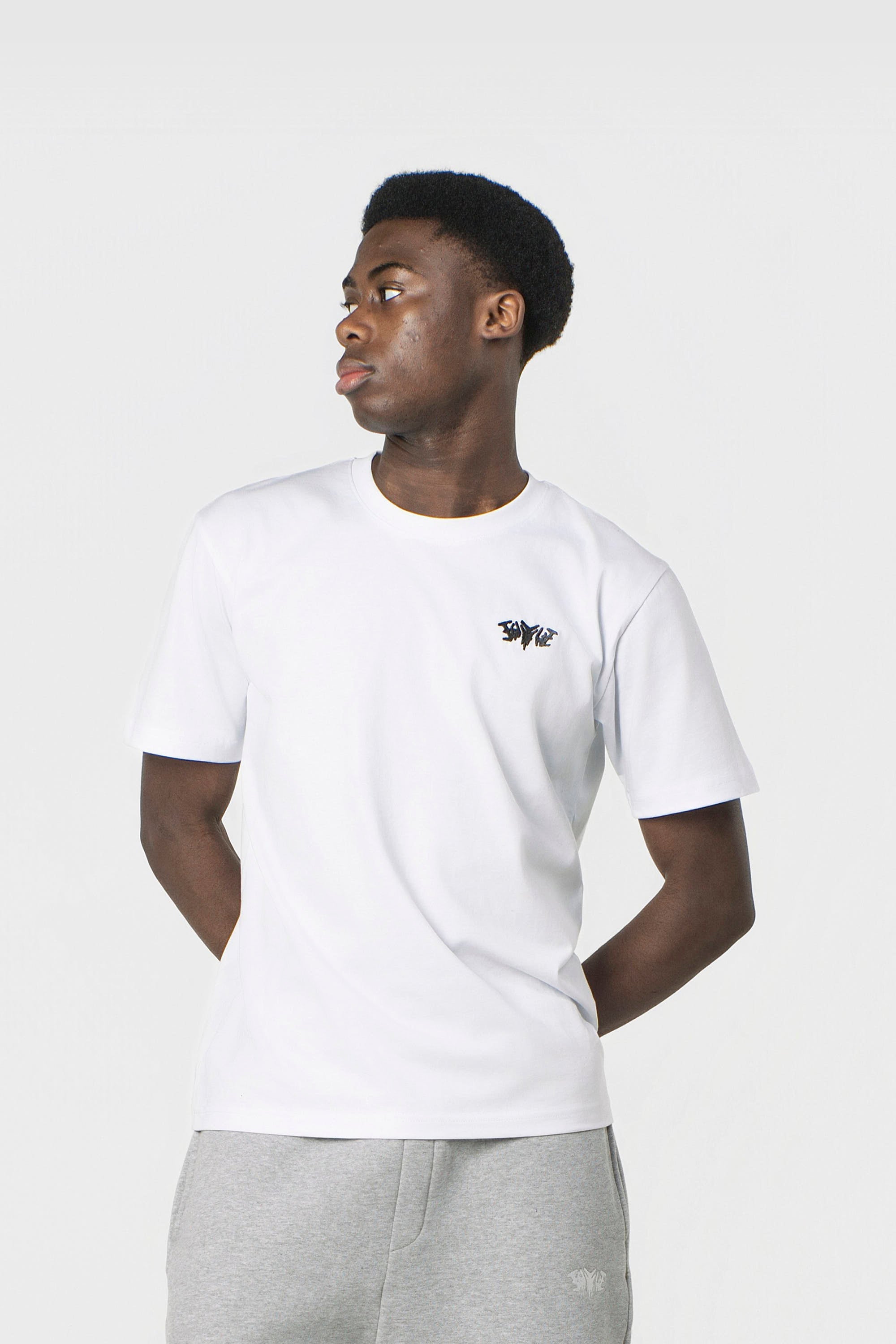 SLIM BASIC SHIRT WHITE