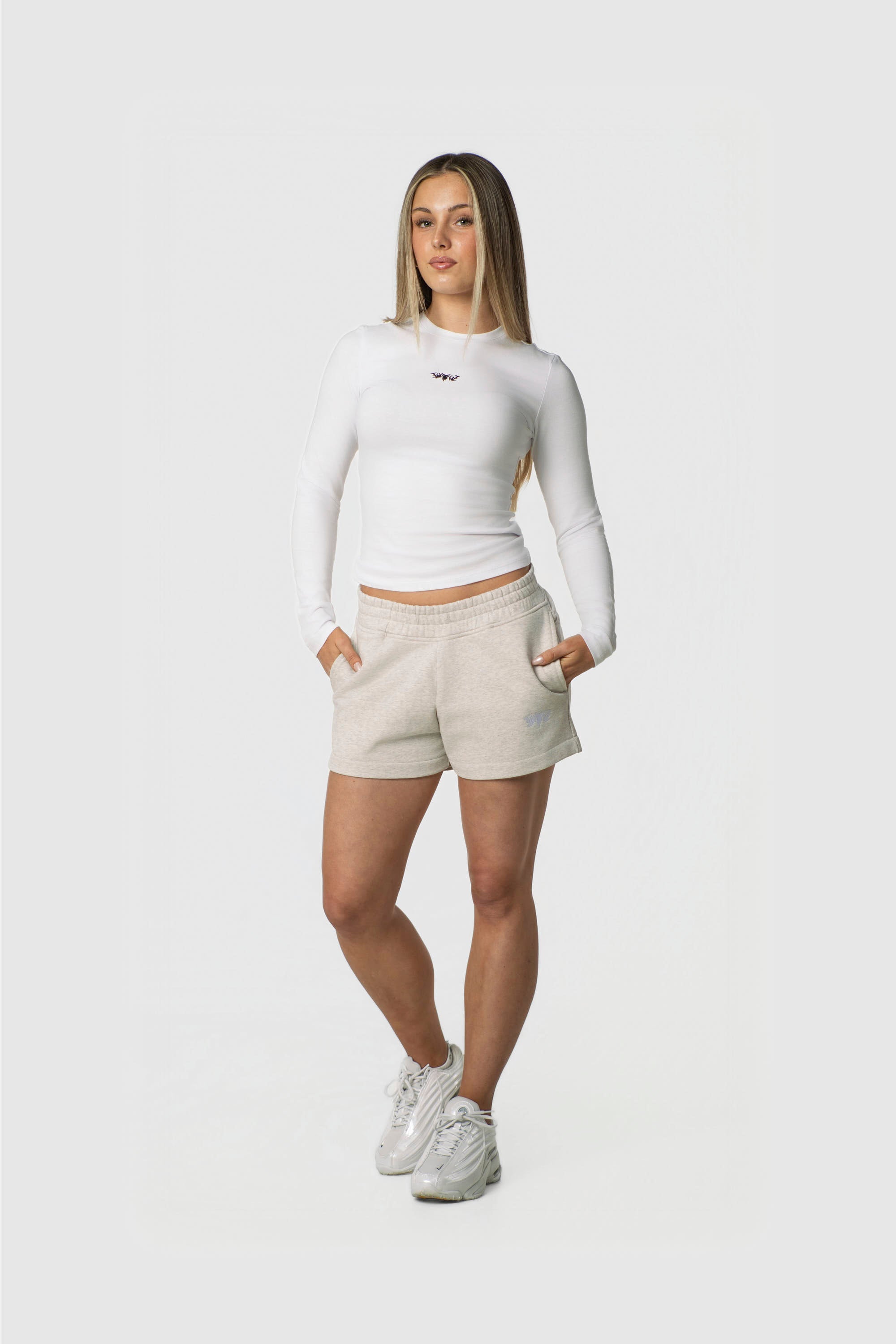 WOMEN LONGSLEEVE WHITE
