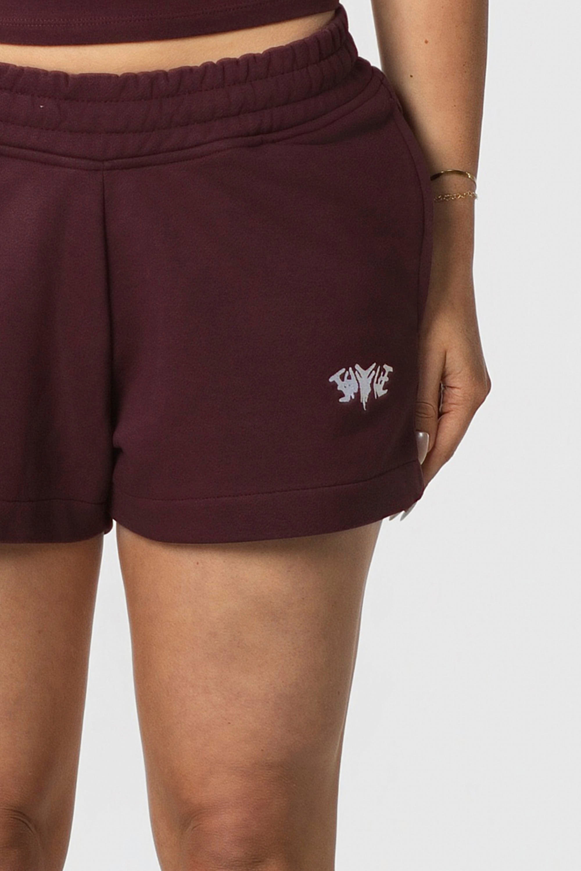 WOMEN SHORTS REDWINE