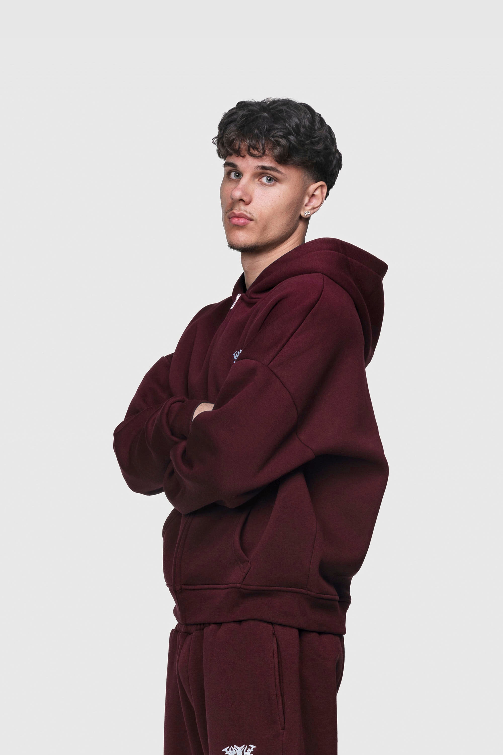 BASIC ZIP HOODIE REDWINE