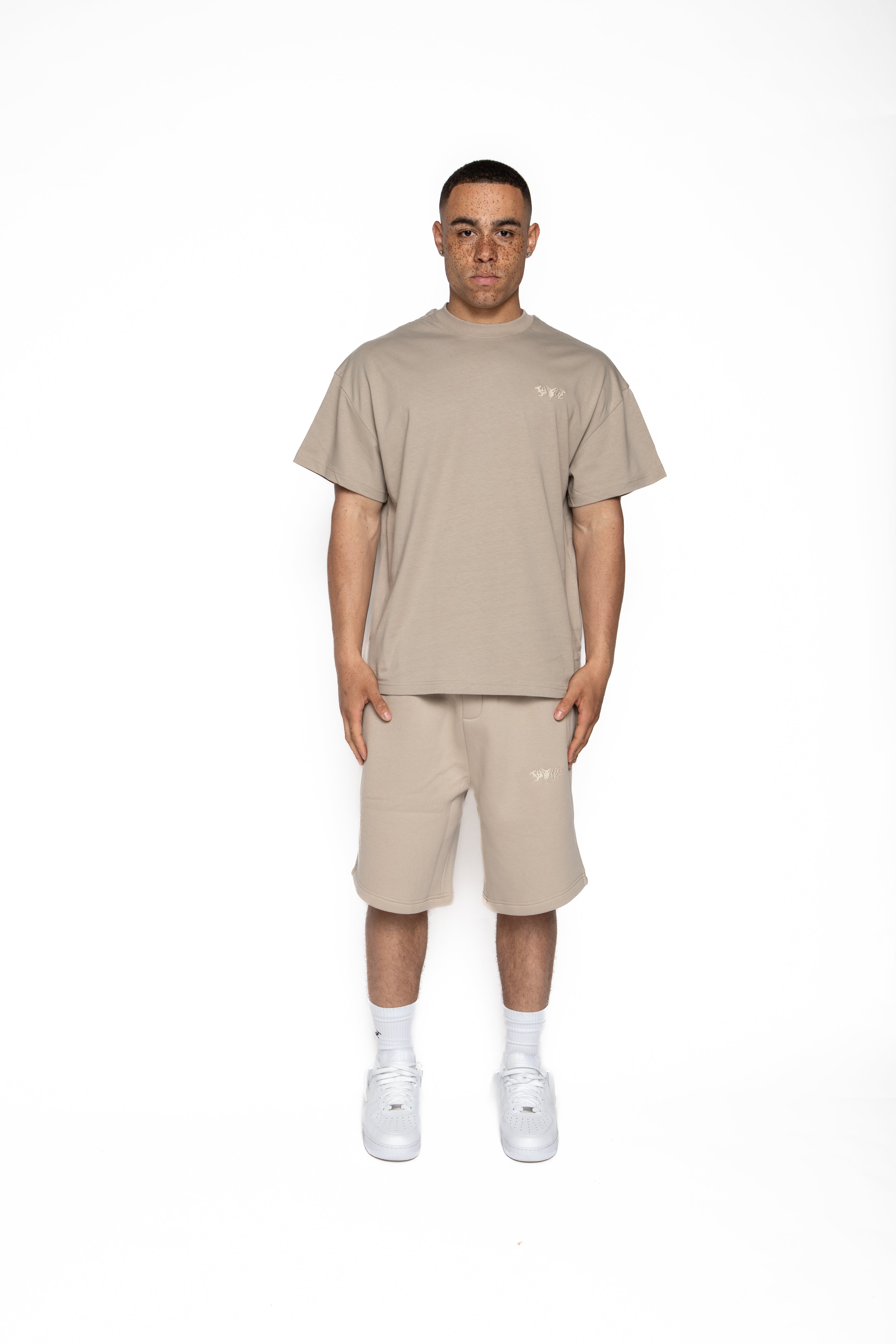 BASIC SHIRT SAND