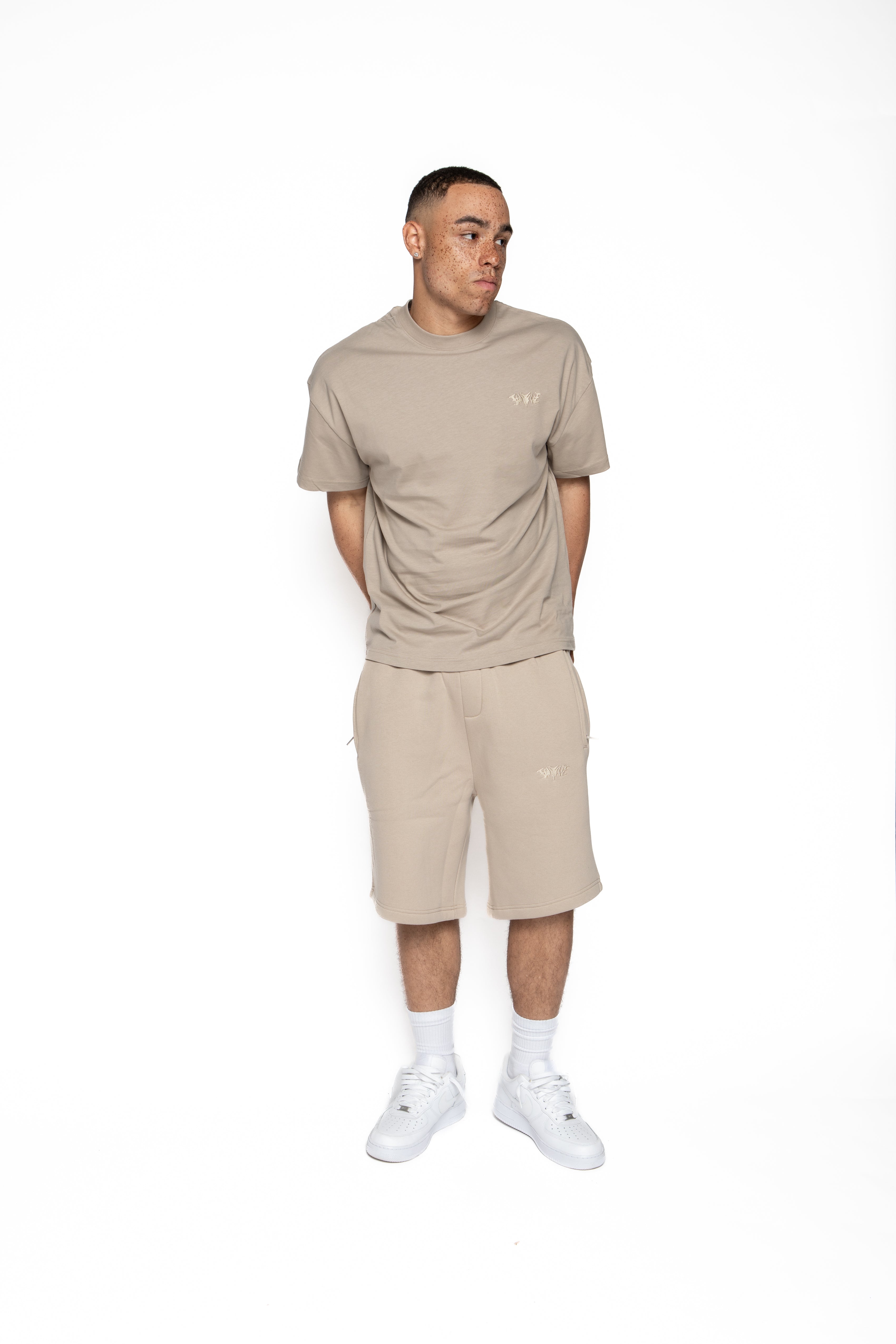 BASIC SHIRT SAND