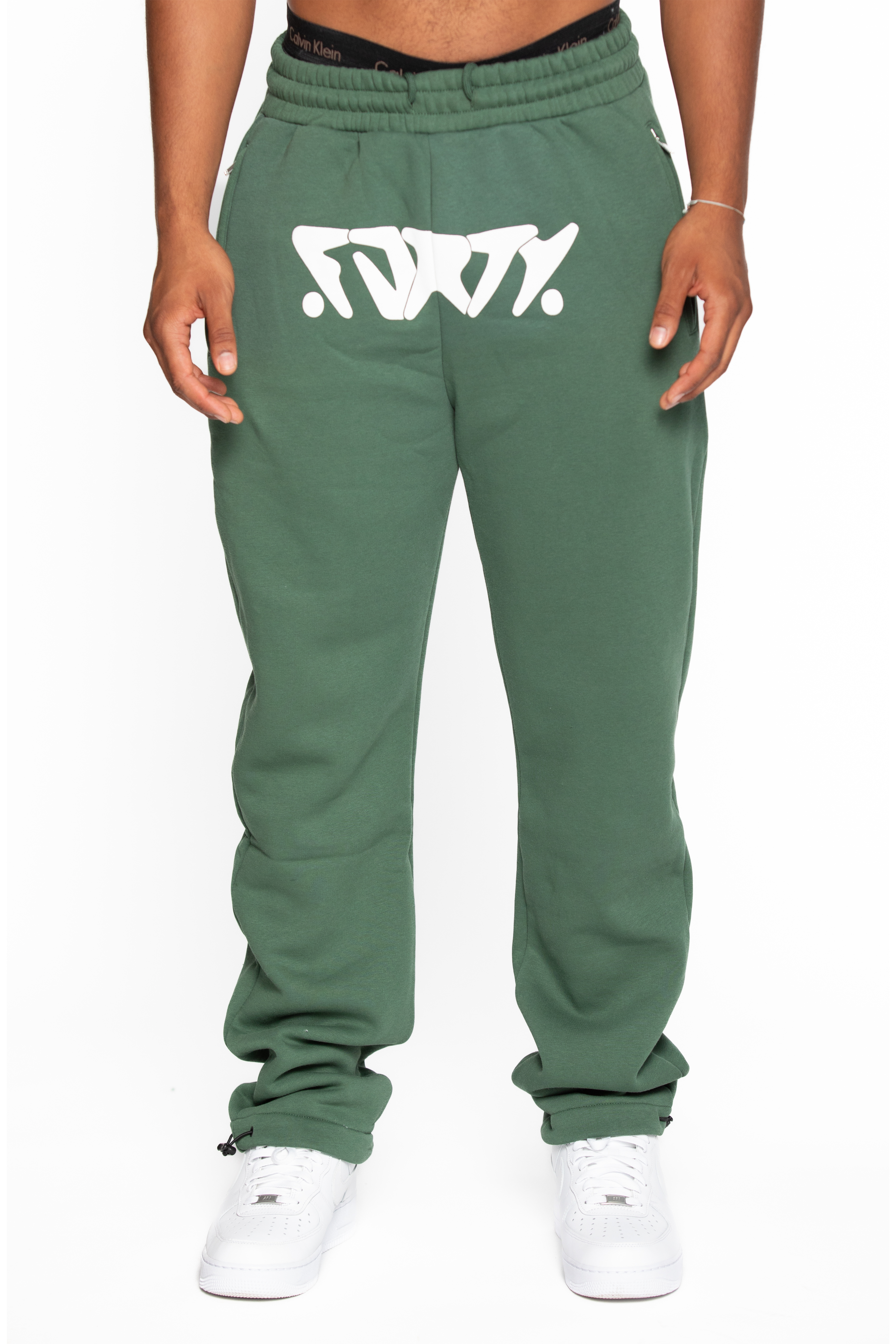 FORTYFIVE TRACKPANT GREEN