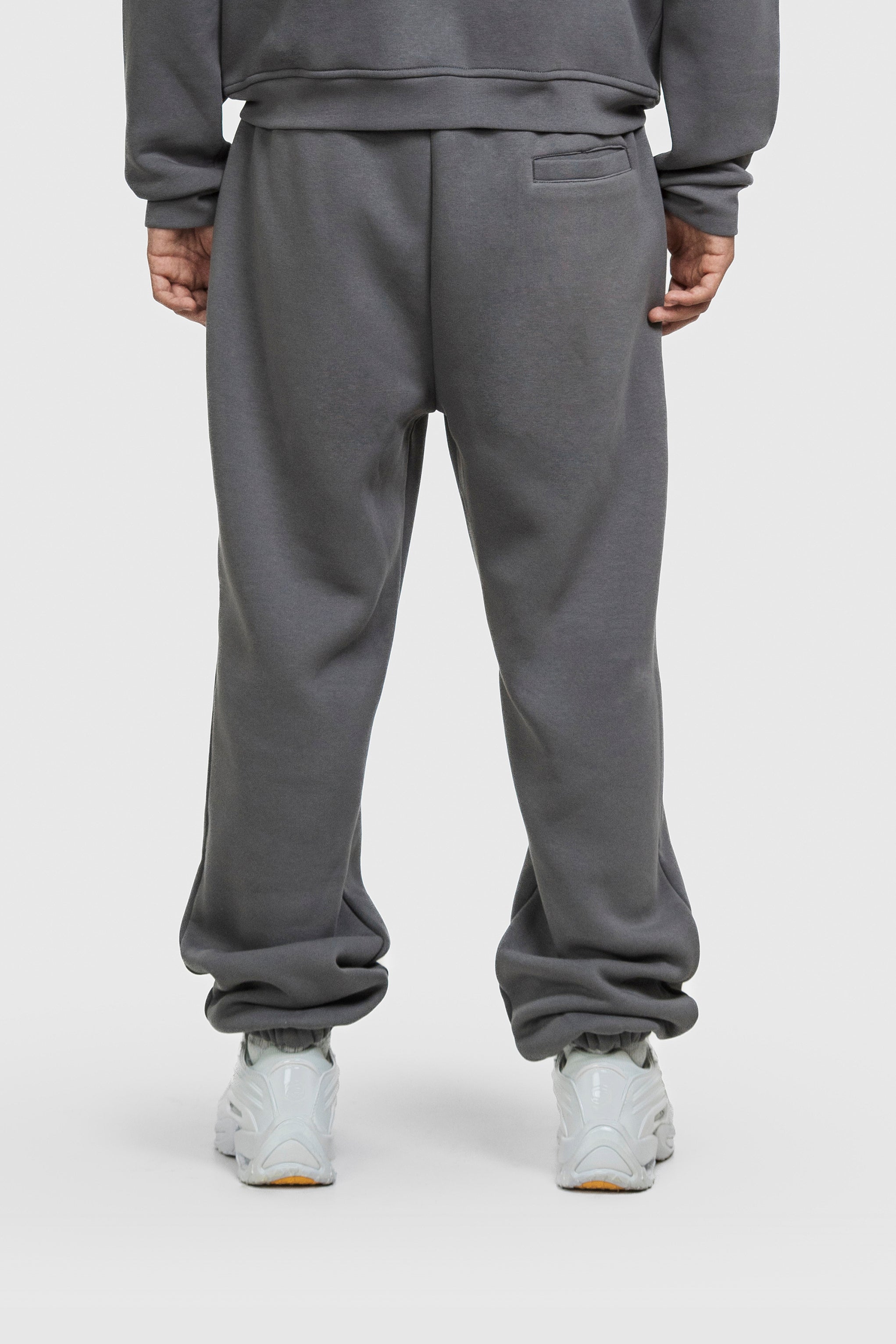 BASIC CUFFED JOGGER ANTHRAZIT
