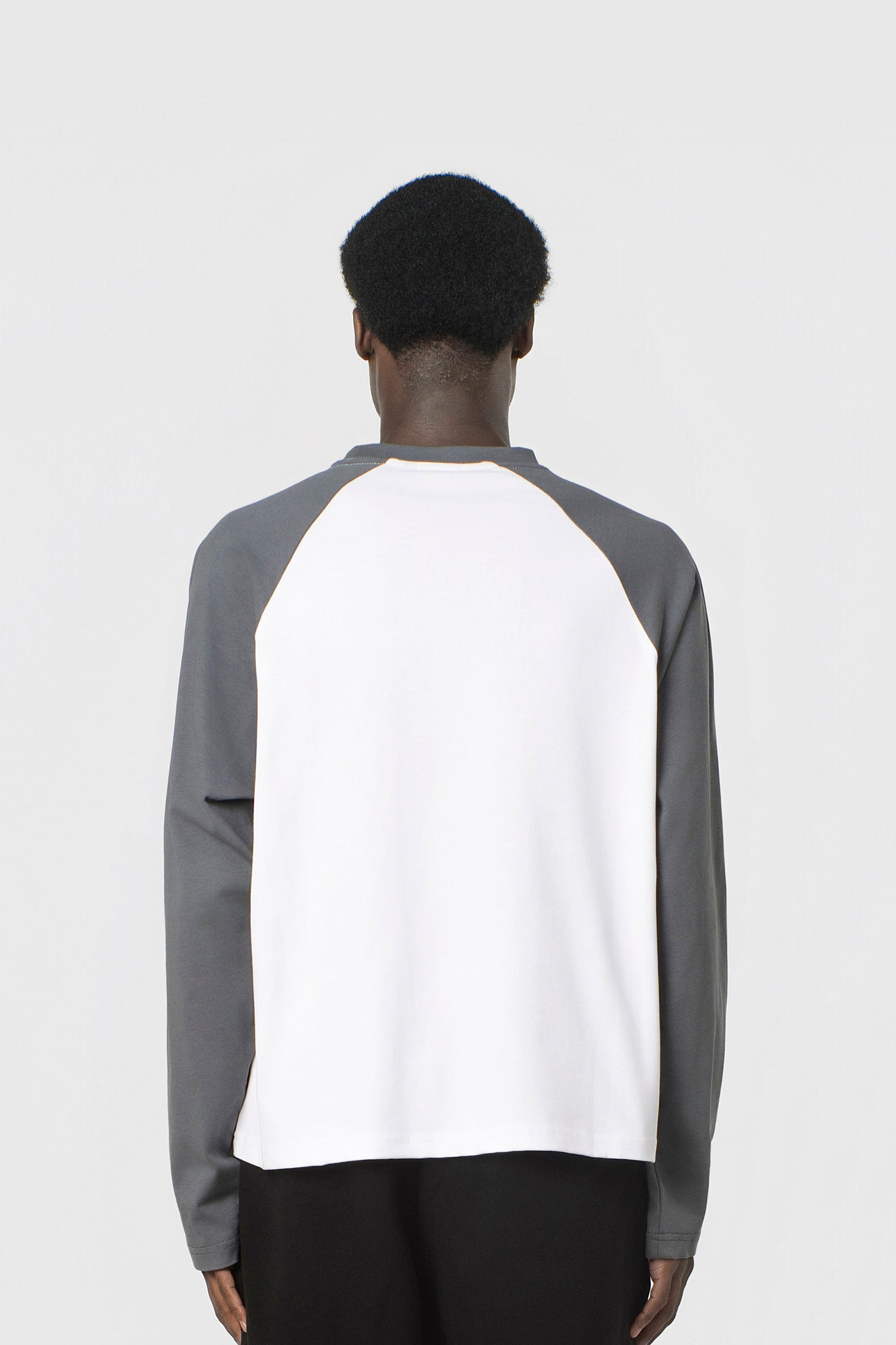 RAGLAN LONGSLEEVE ANTHRAZIT