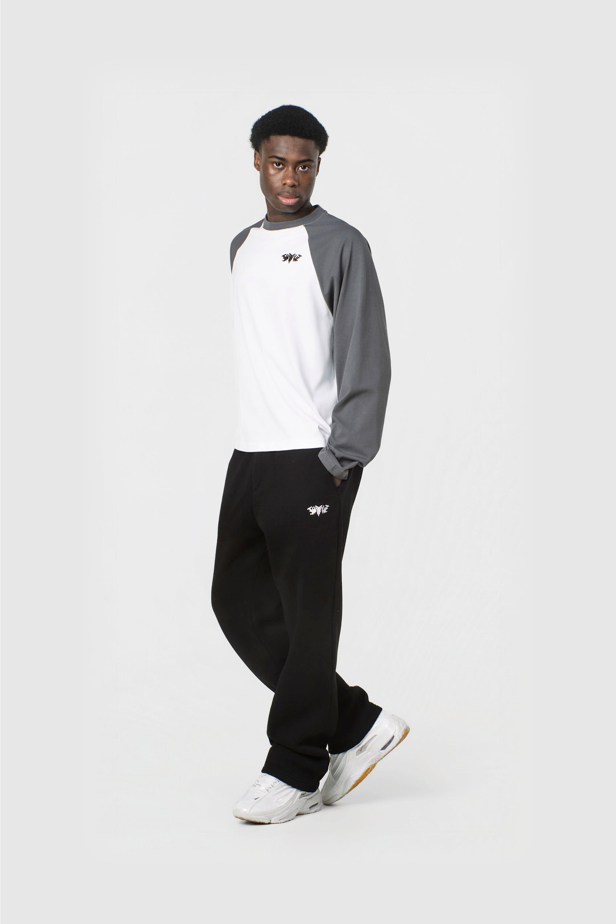 RAGLAN LONGSLEEVE ANTHRAZIT