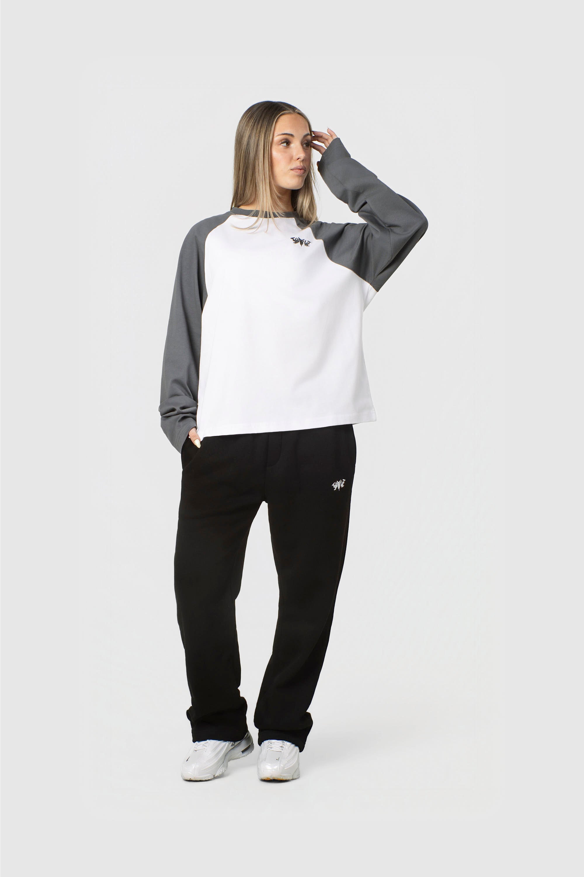 RAGLAN LONGSLEEVE ANTHRAZIT