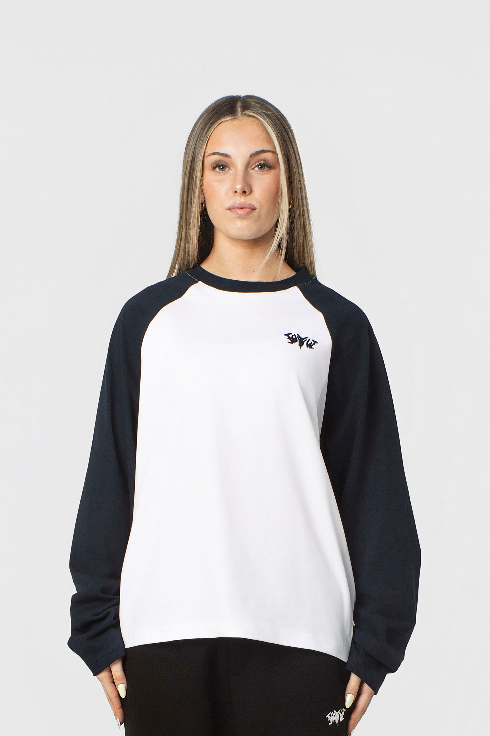 RAGLAN LONGSLEEVE NAVY