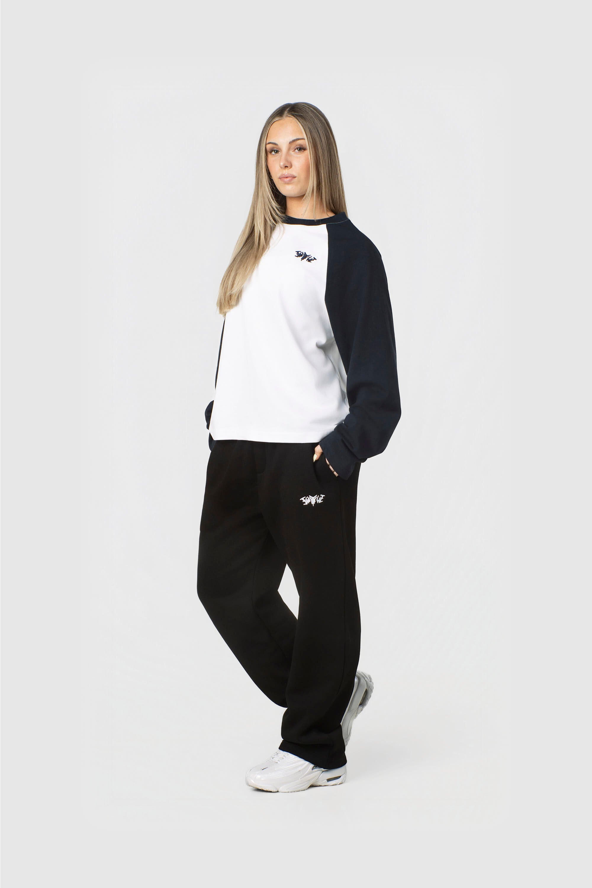 RAGLAN LONGSLEEVE NAVY