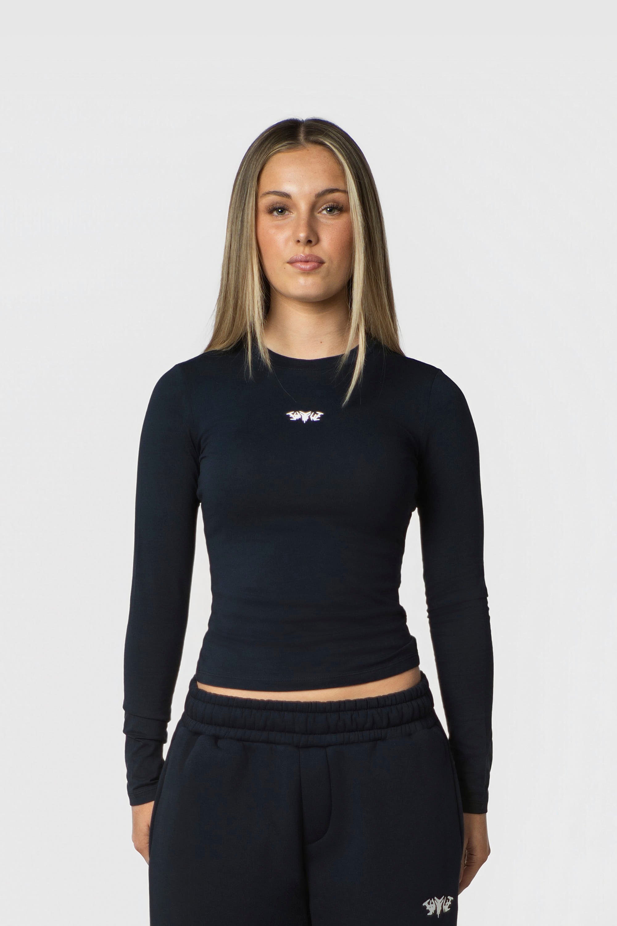 WOMEN LONGSLEEVE NAVY